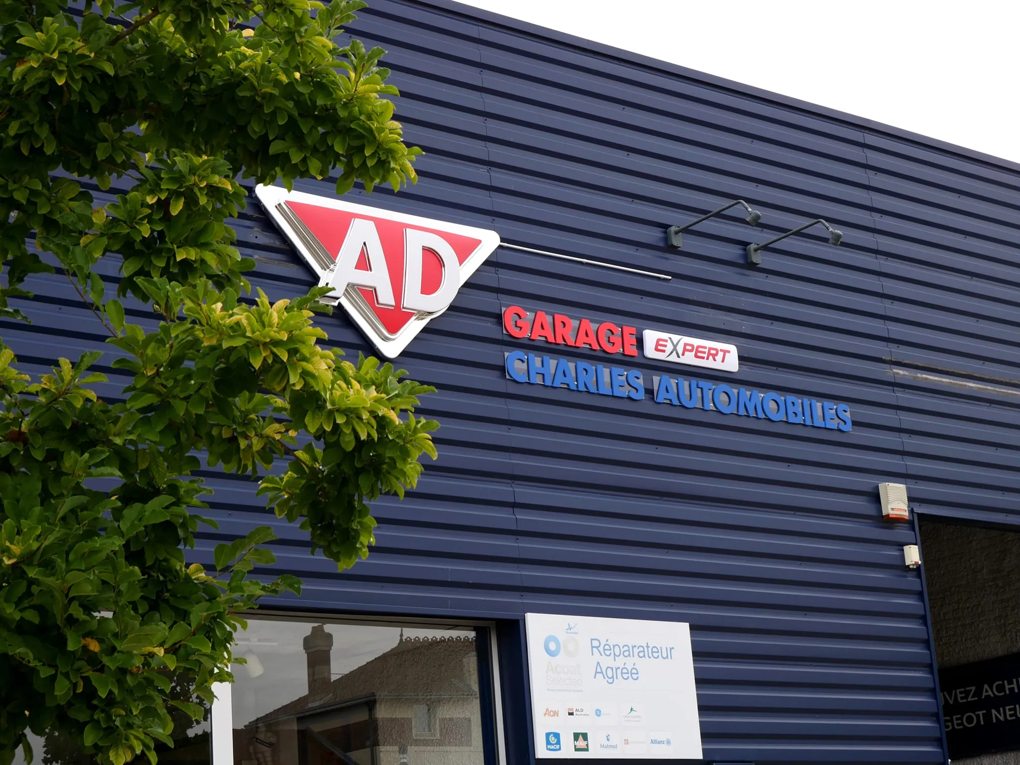 L'EXPERT DES CARROSSERIES