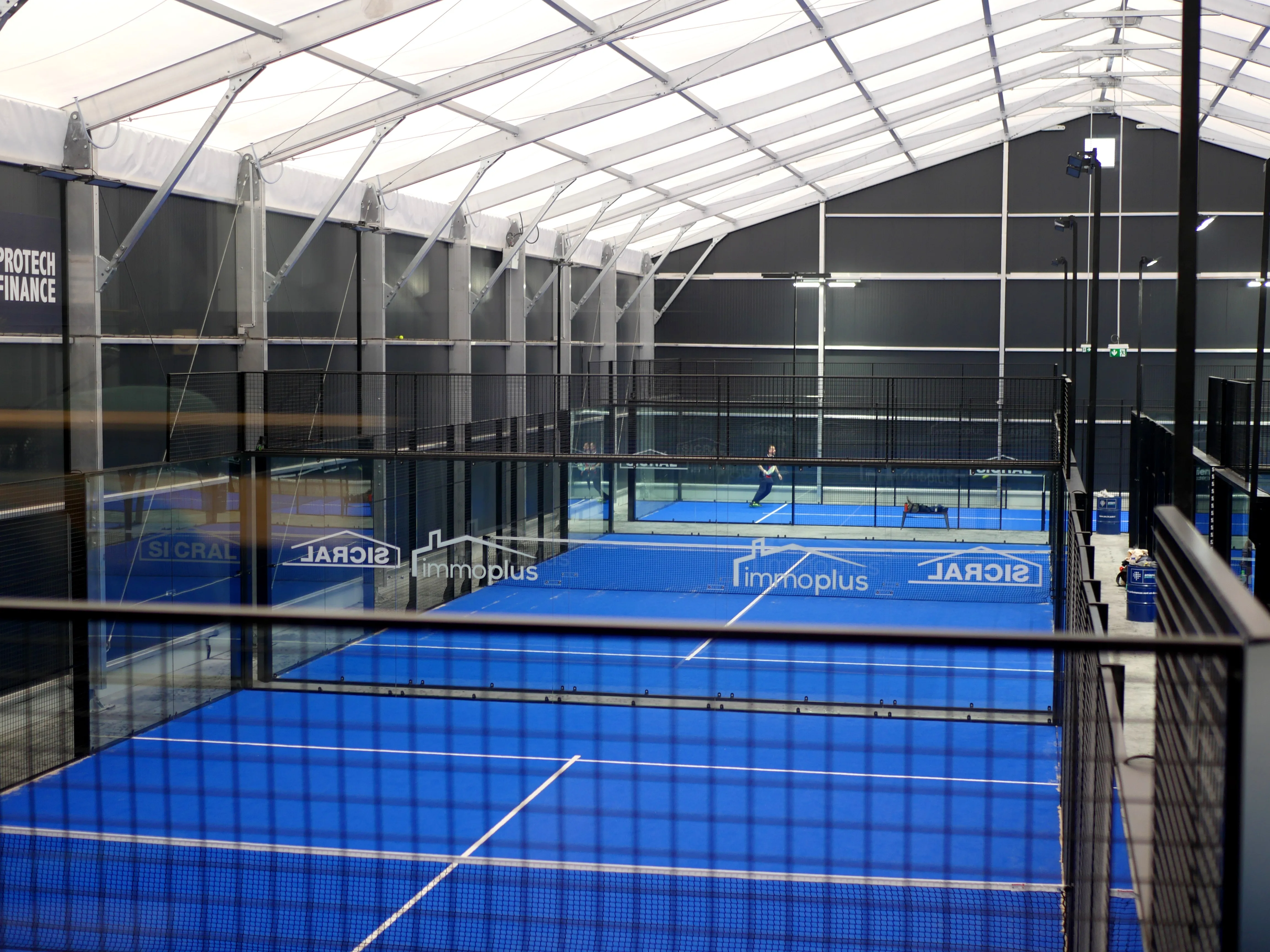 LE PLUS GRAND SPOT DE PADEL