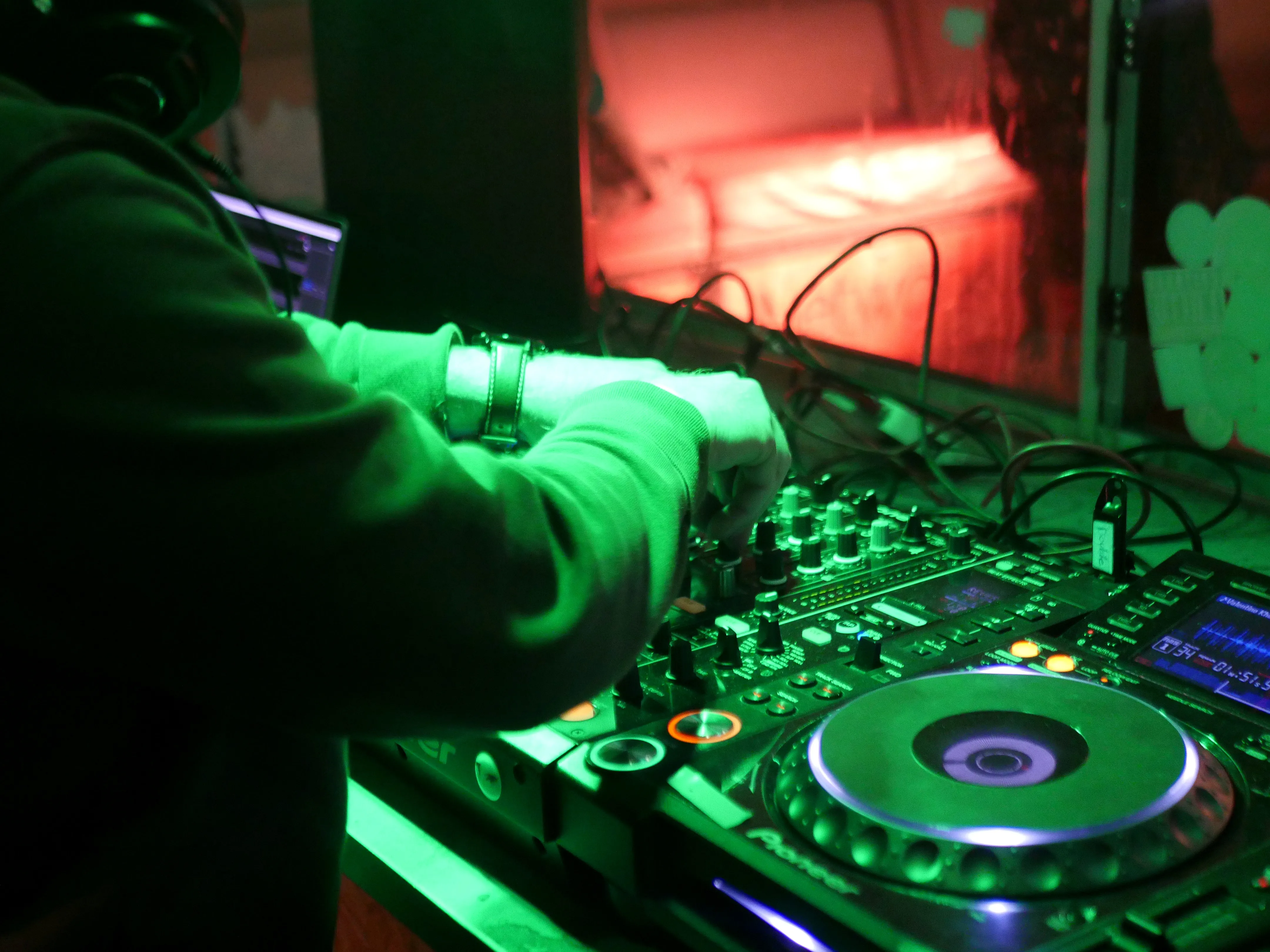 10 ANS DE FOLIE AU NET