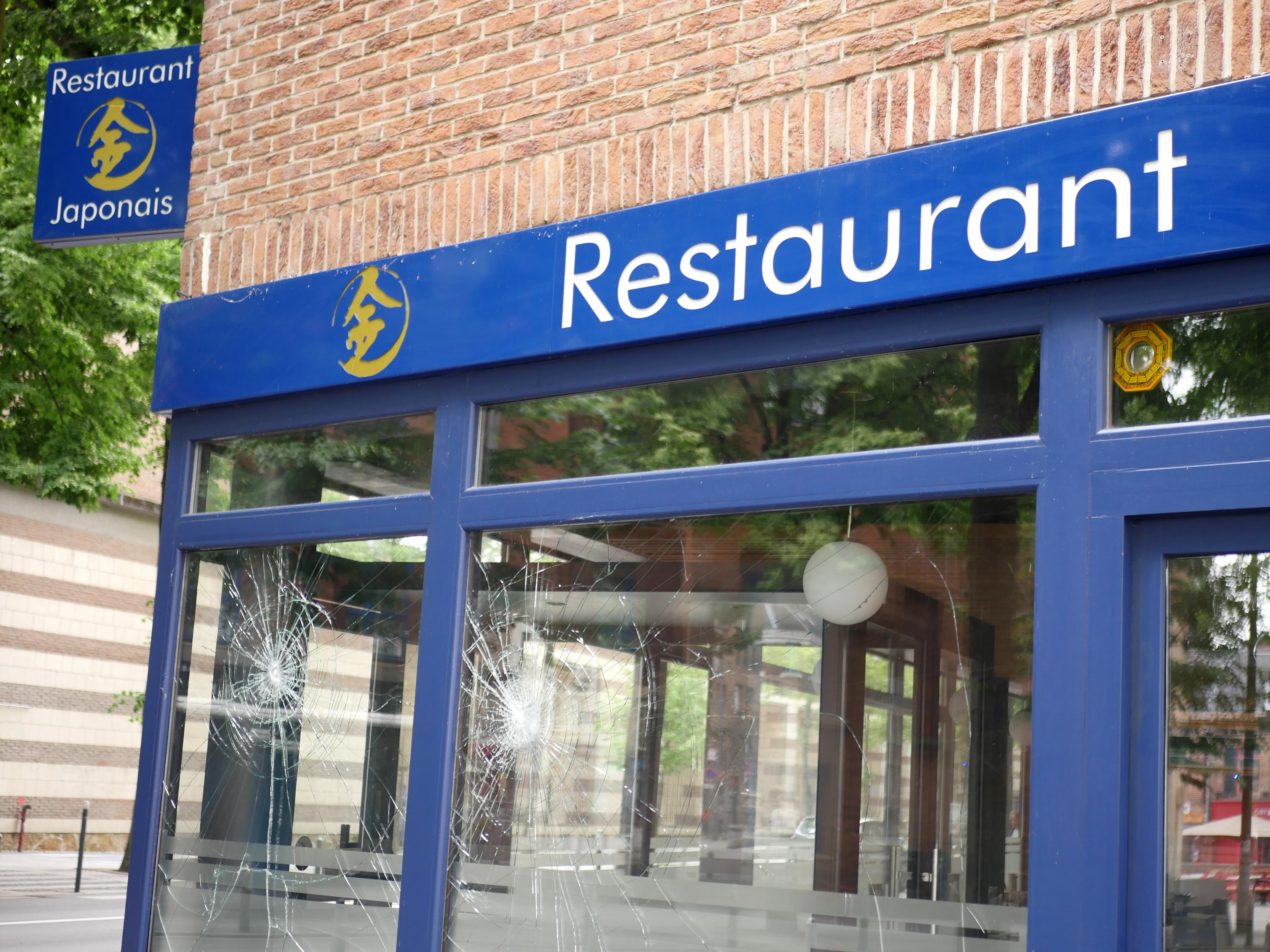 UNE VICTOIRE... PUIS L'HORREUR