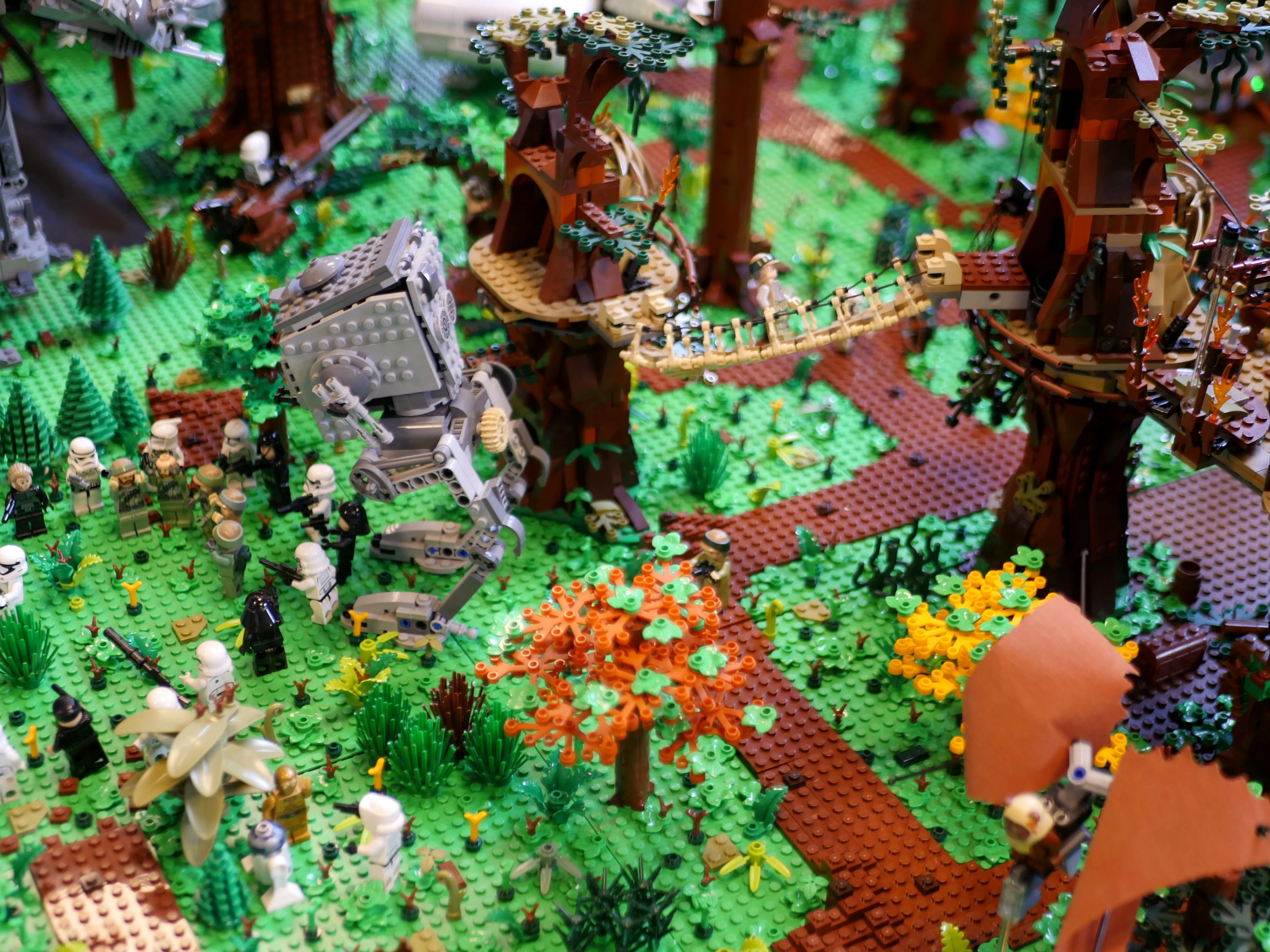 LEGO DÉBARQUE À LA FOIRE EXPO