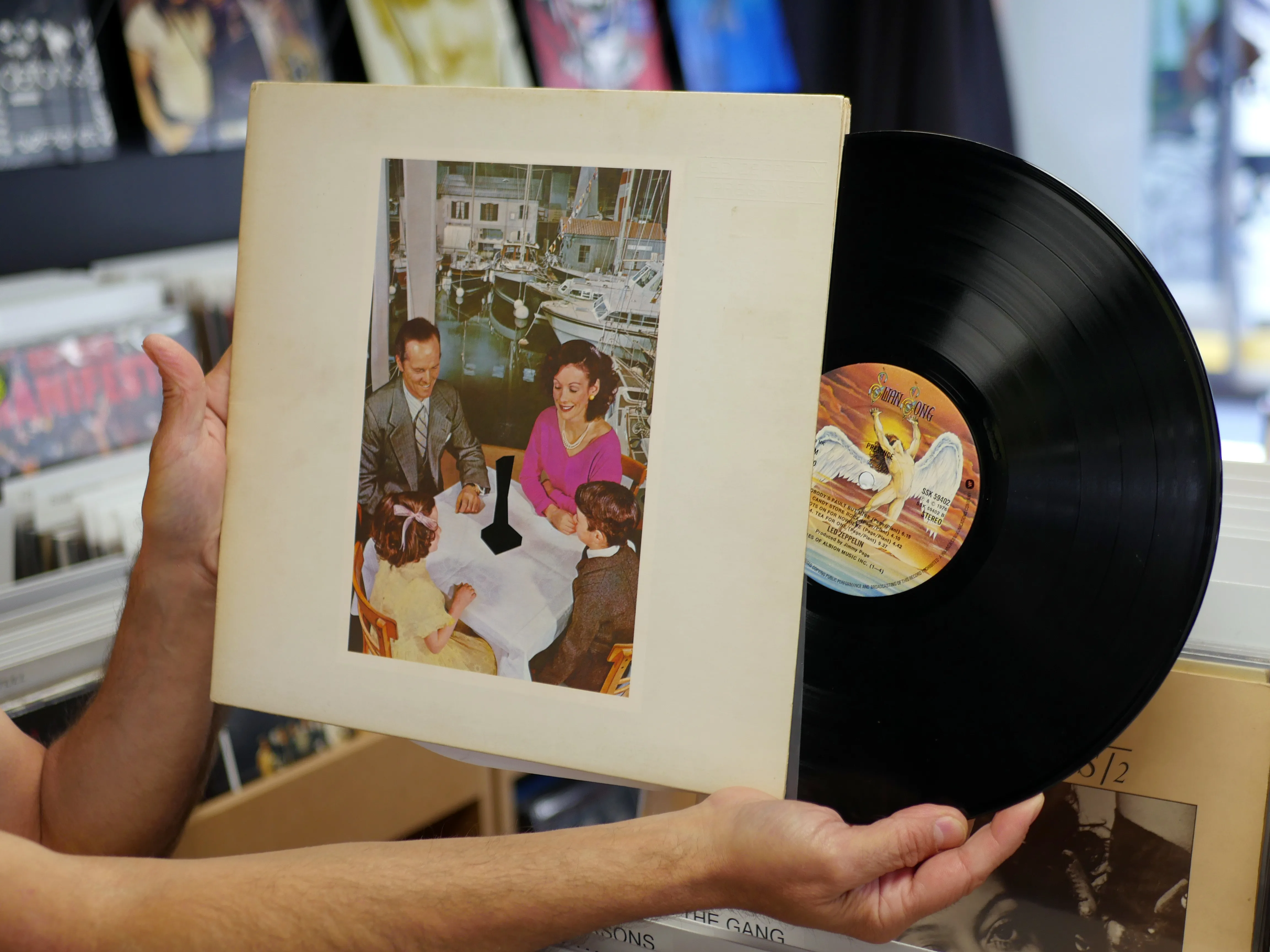 LA BOUTIQUE QUI FAIT DU BRUIT