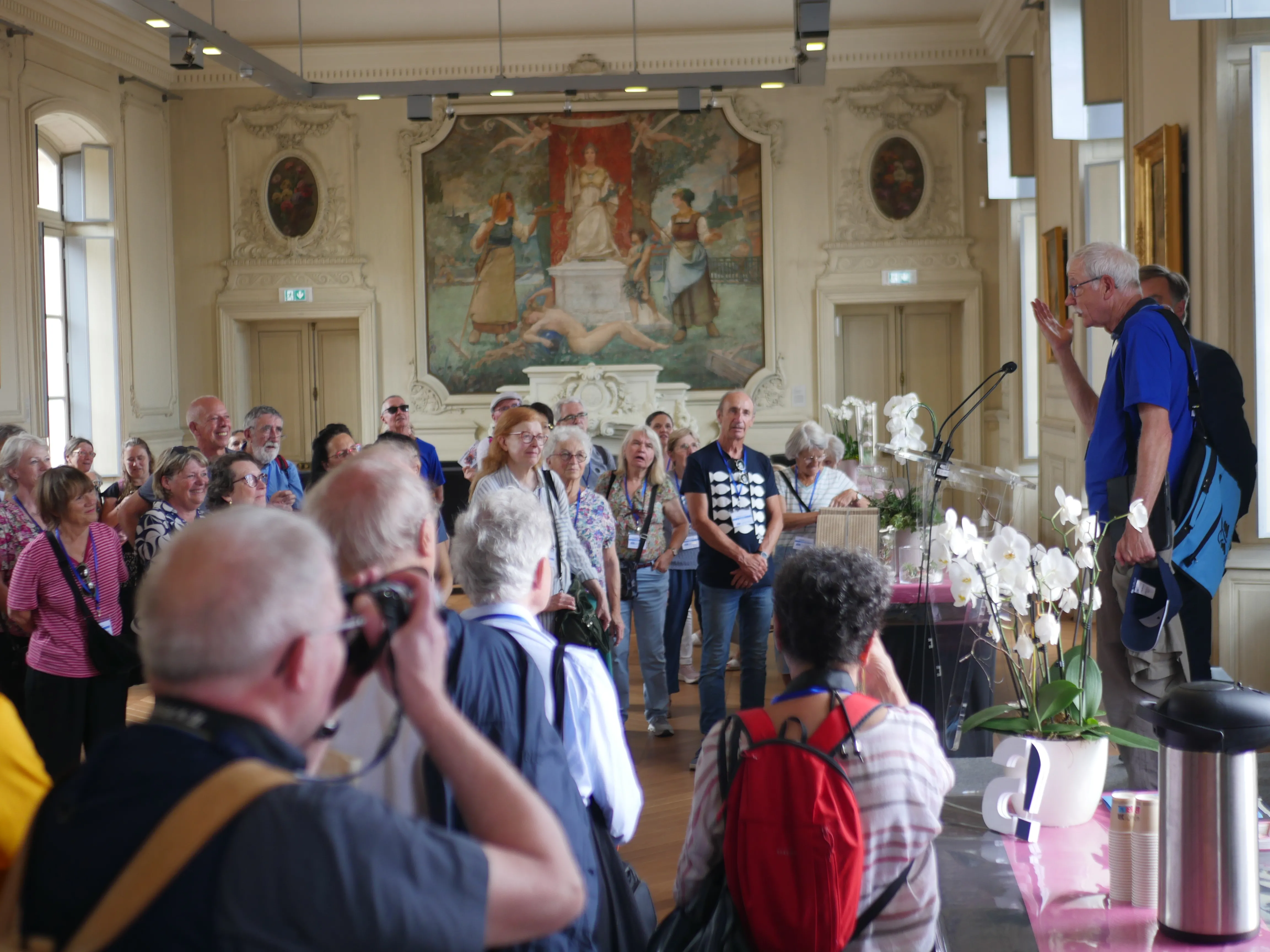 DÉCOUVREZ AMIENS ENTRE AMIS