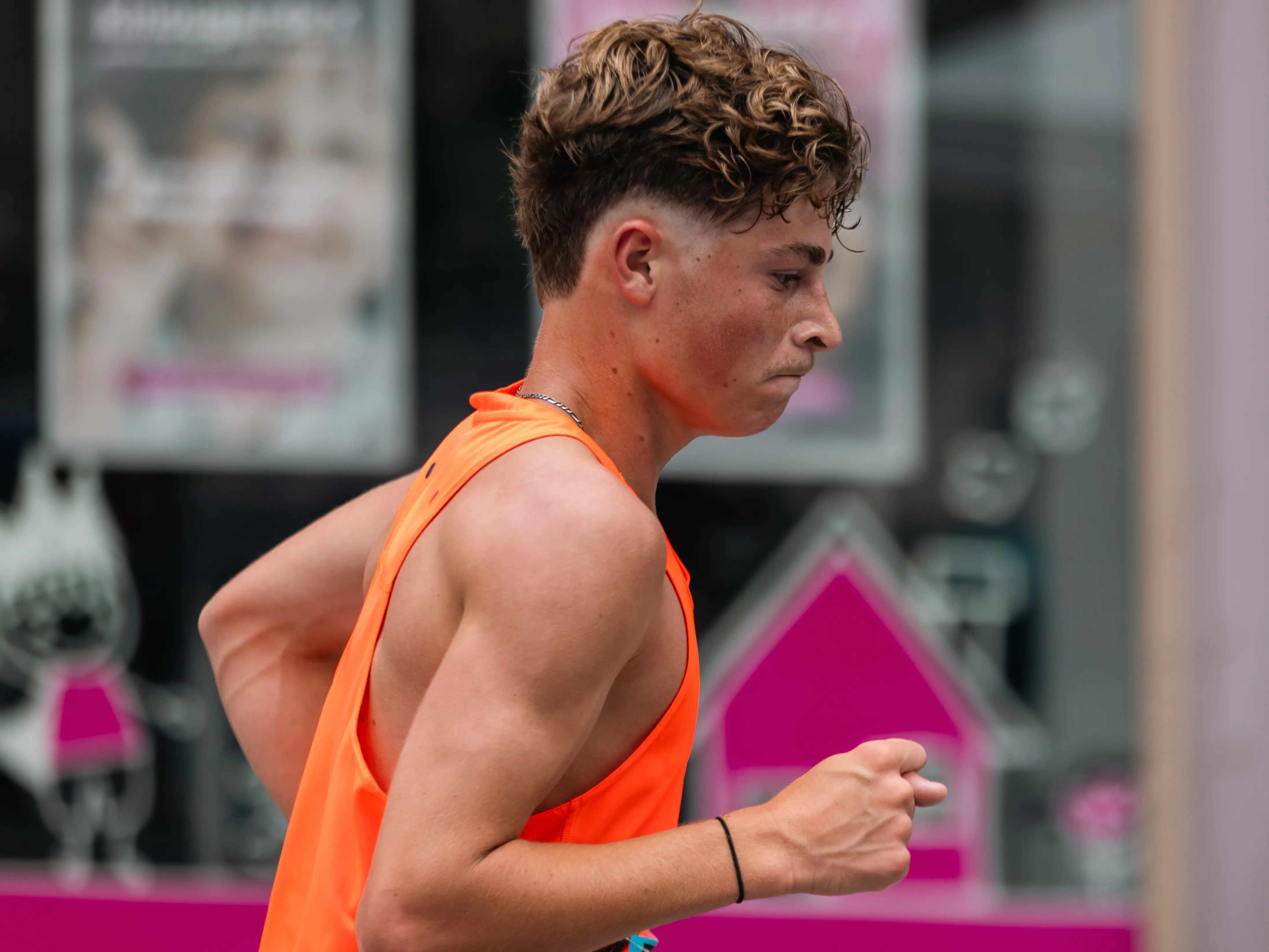 UNE VAGUE DE 8500 COUREURS