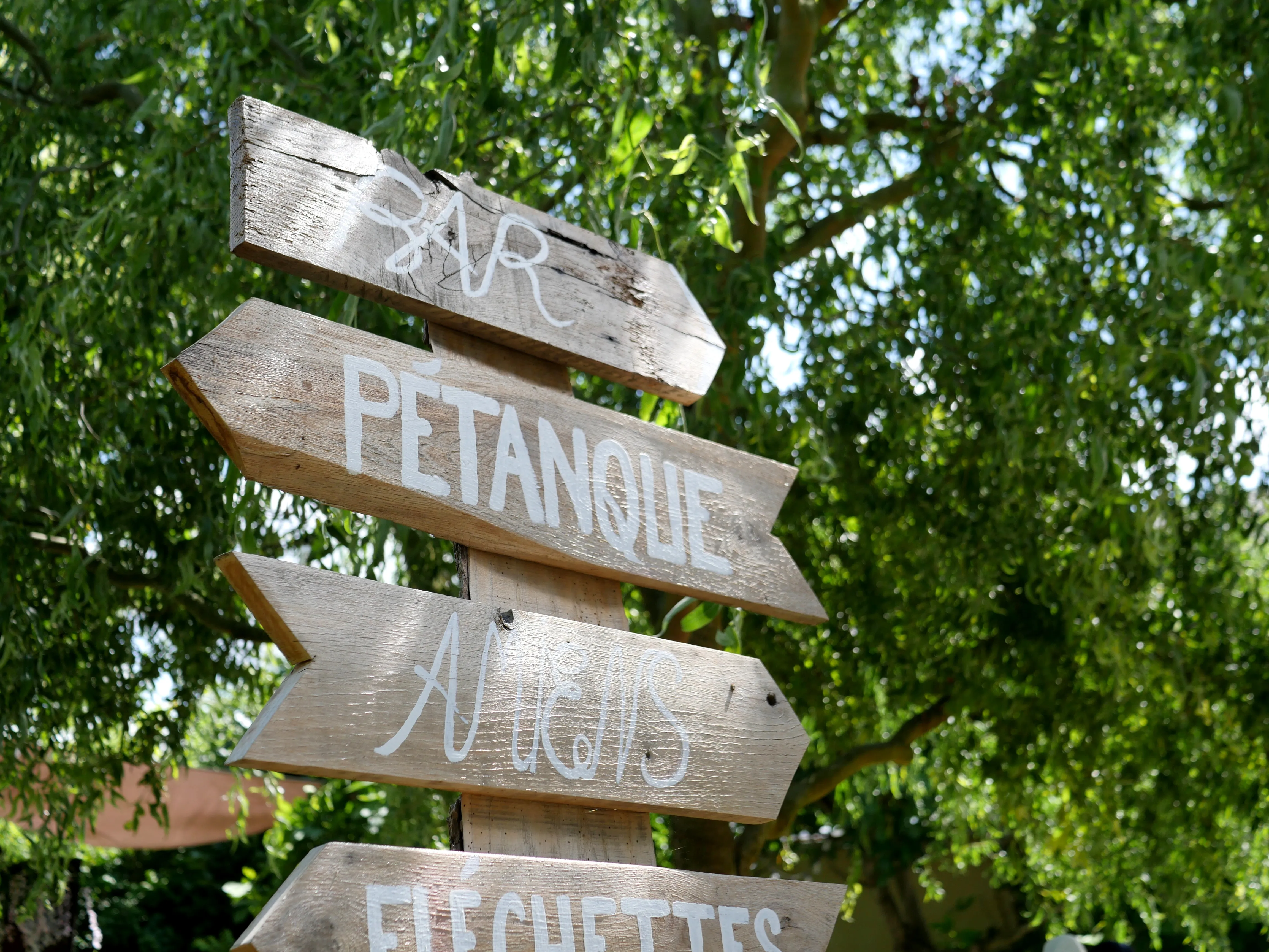 DES AIRS DE FÊTE À TALMAS