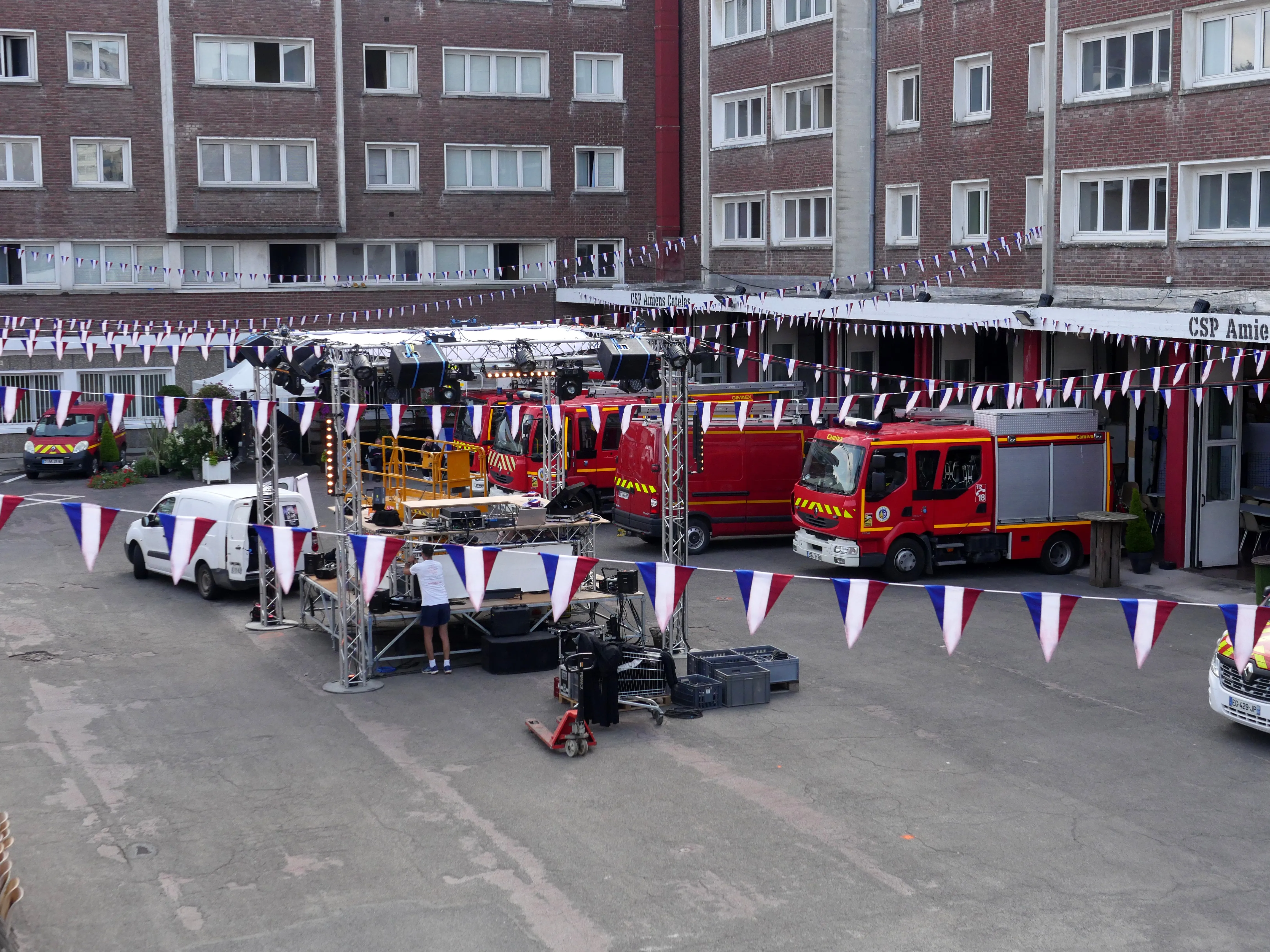 NOS POMPIERS SONT PRÊTS