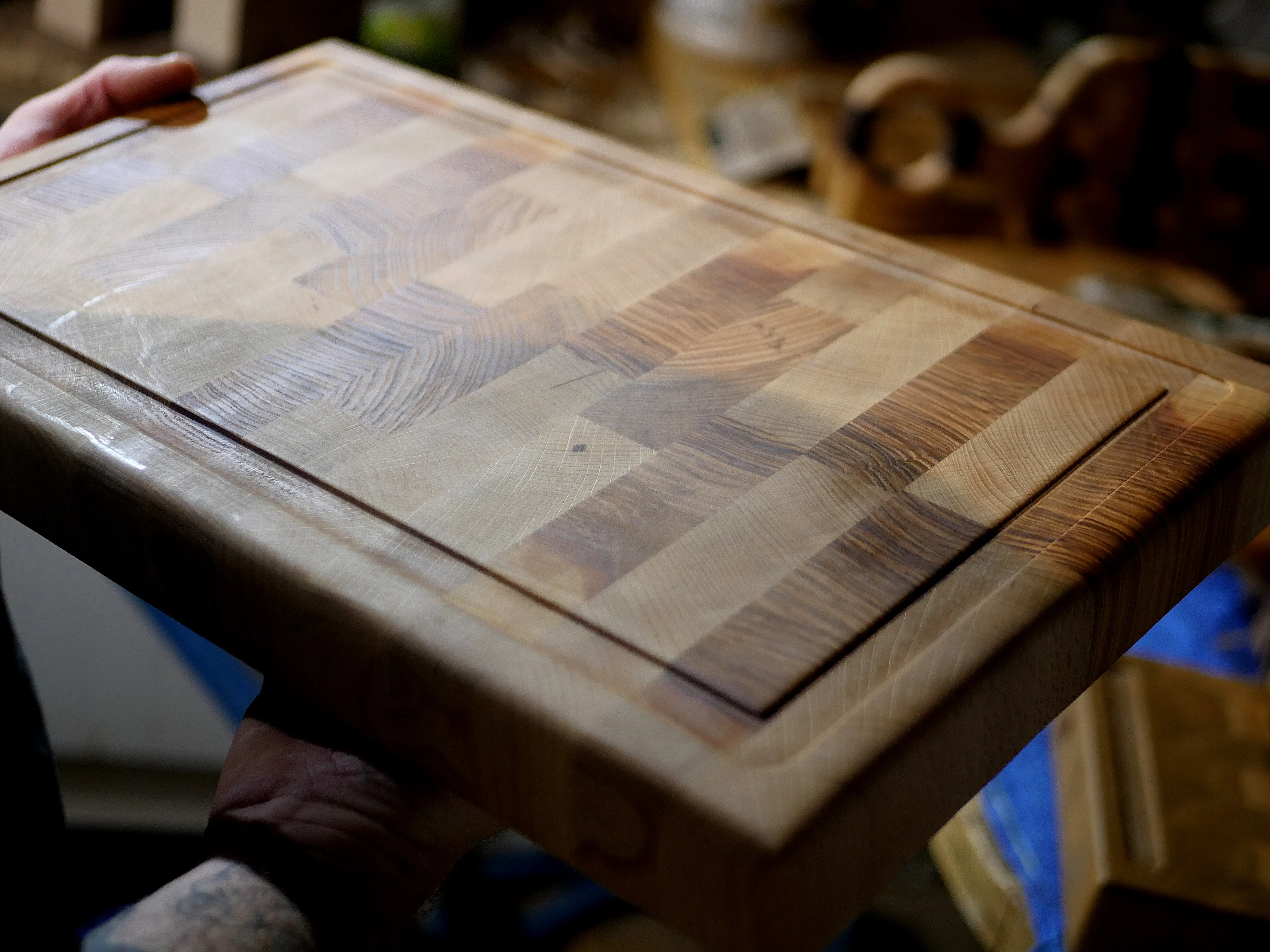 L'ATELIER OÙ LE BOIS PREND VIE