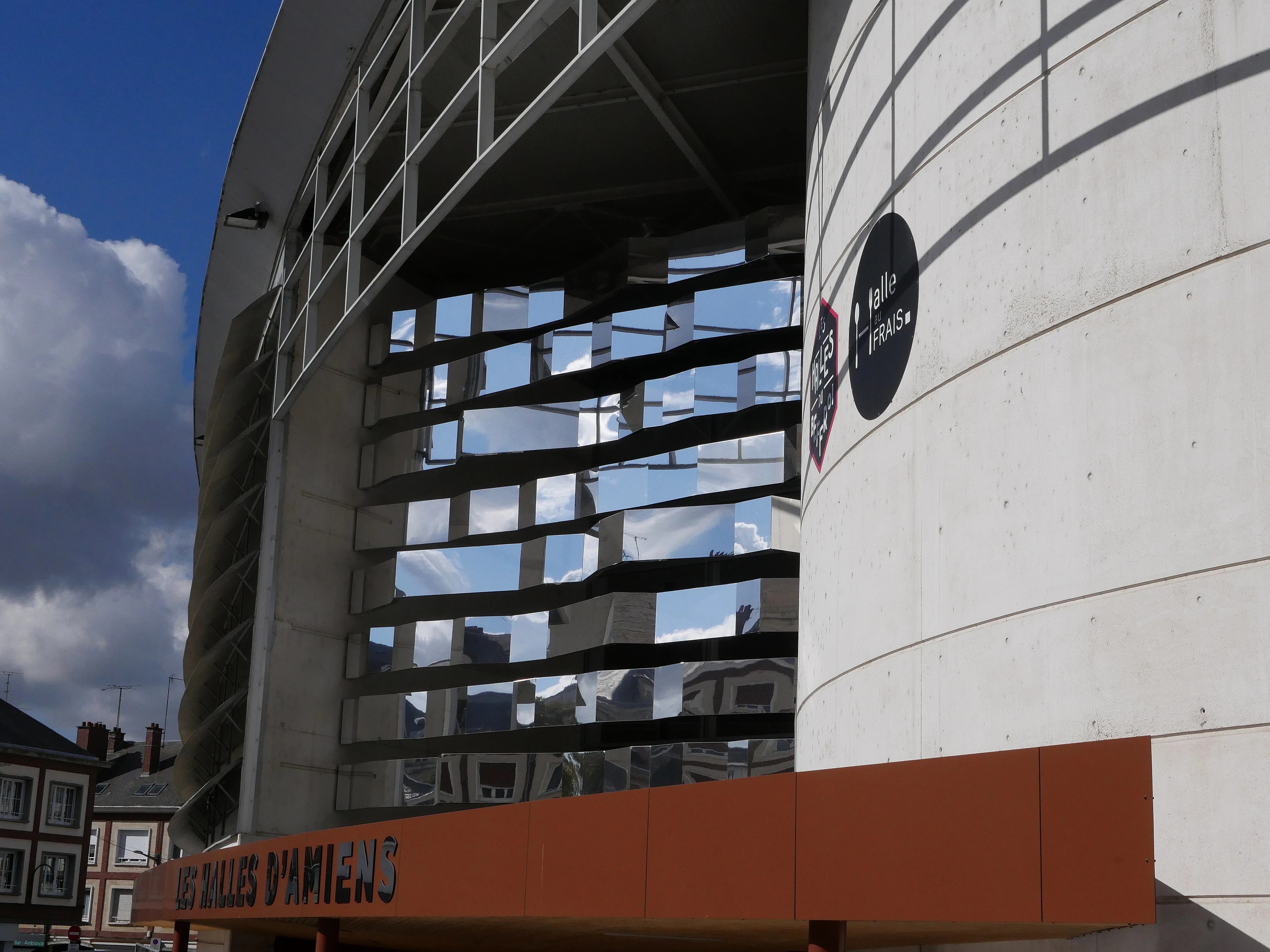 LES NOUVELLES HALLES D'AMIENS
