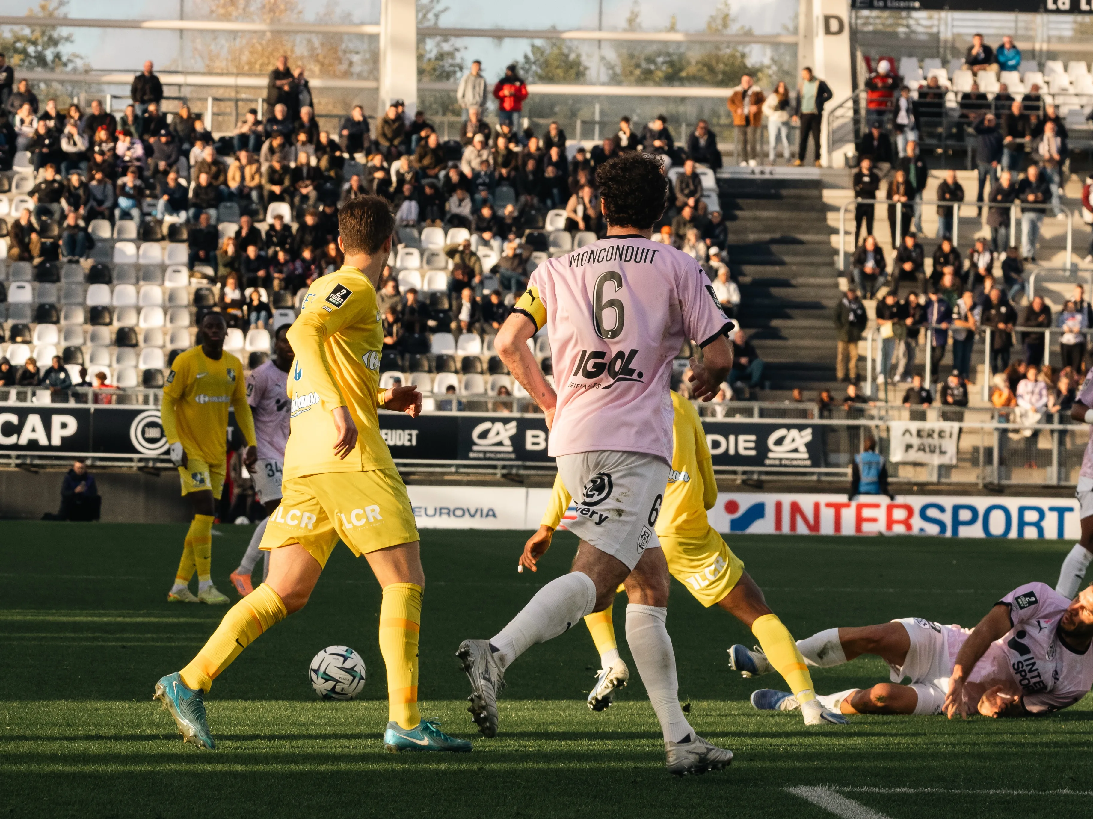 UN MATCH MONTAGNES RUSSES