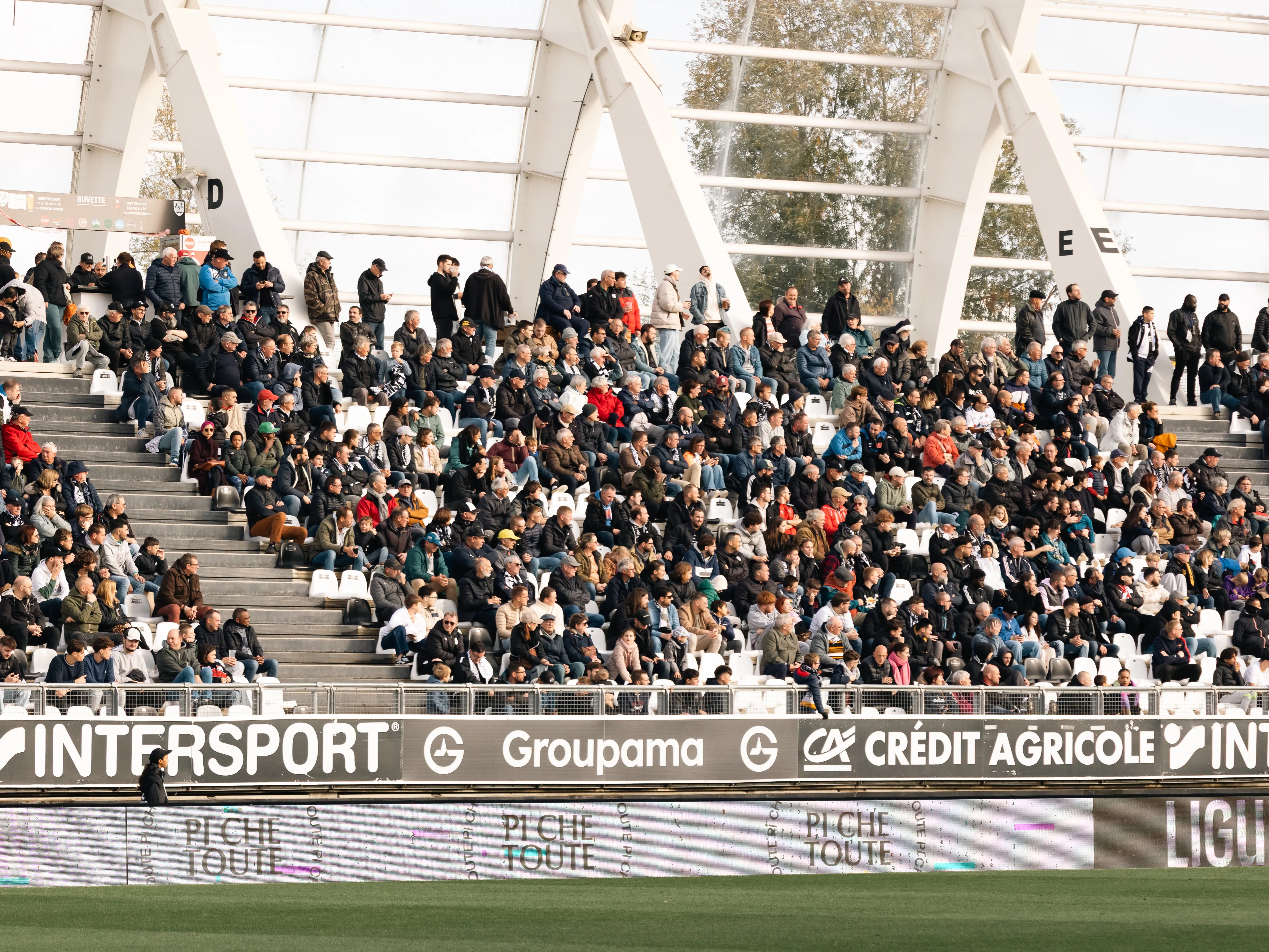 UN MATCH MONTAGNES RUSSES