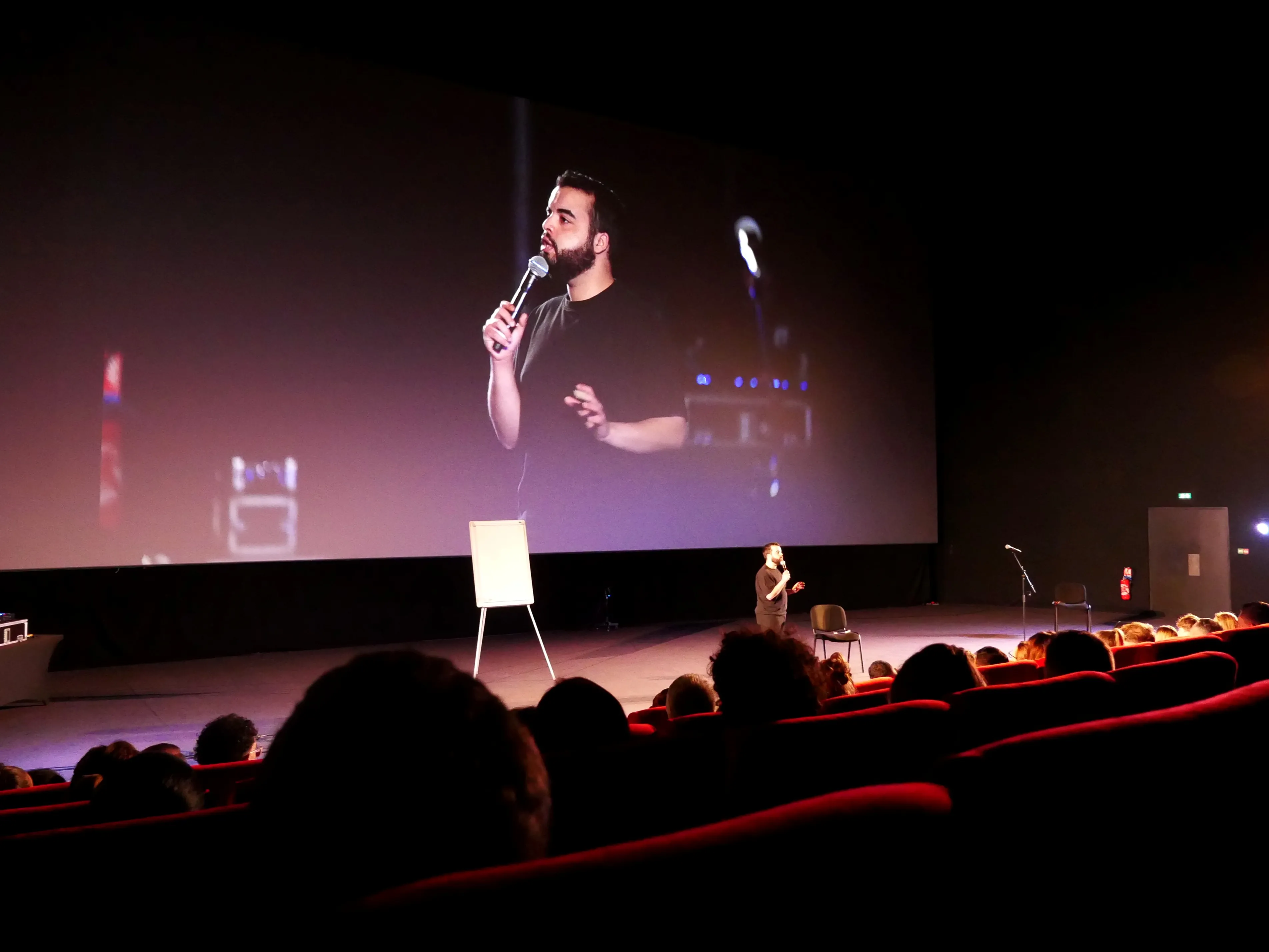 LE POISSON LE PLUS AGITÉ DU BOCAL