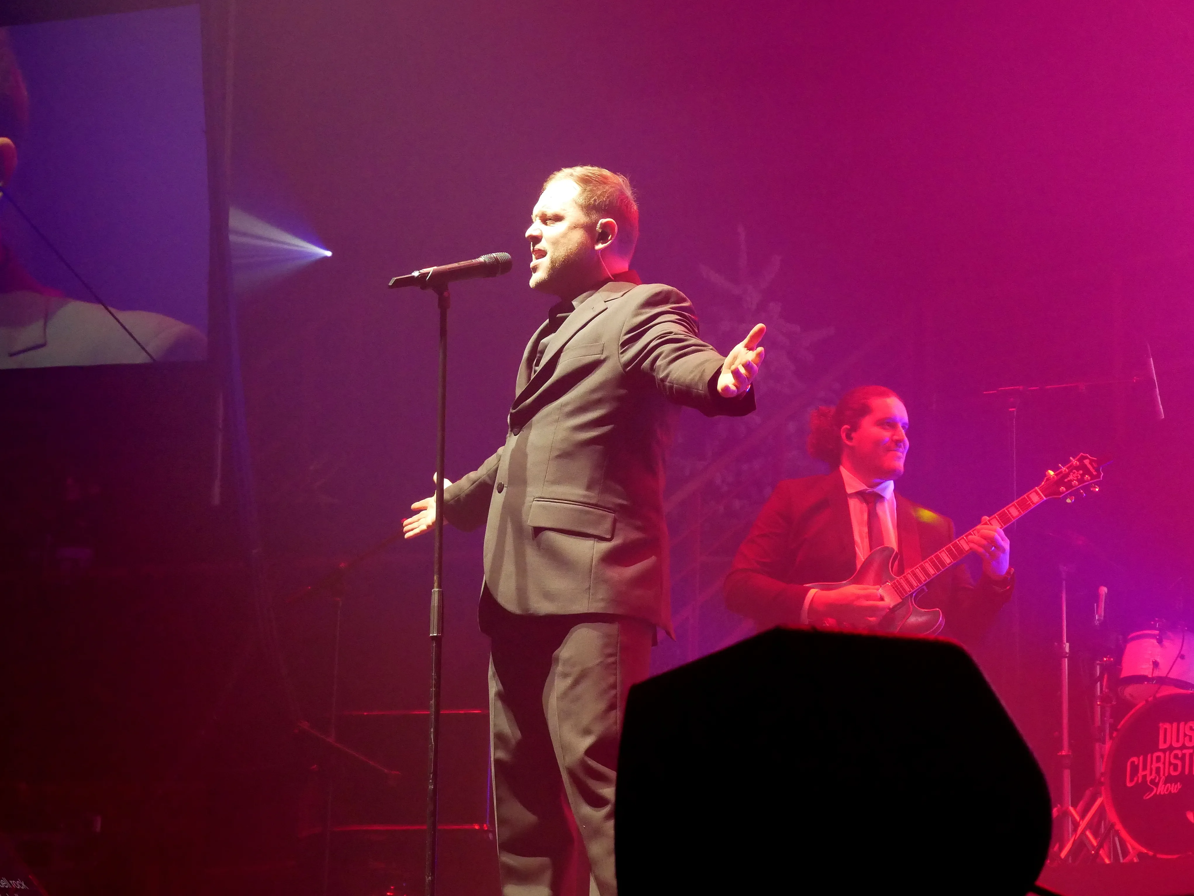 UN SHOW DE NOËL INCROYABLE