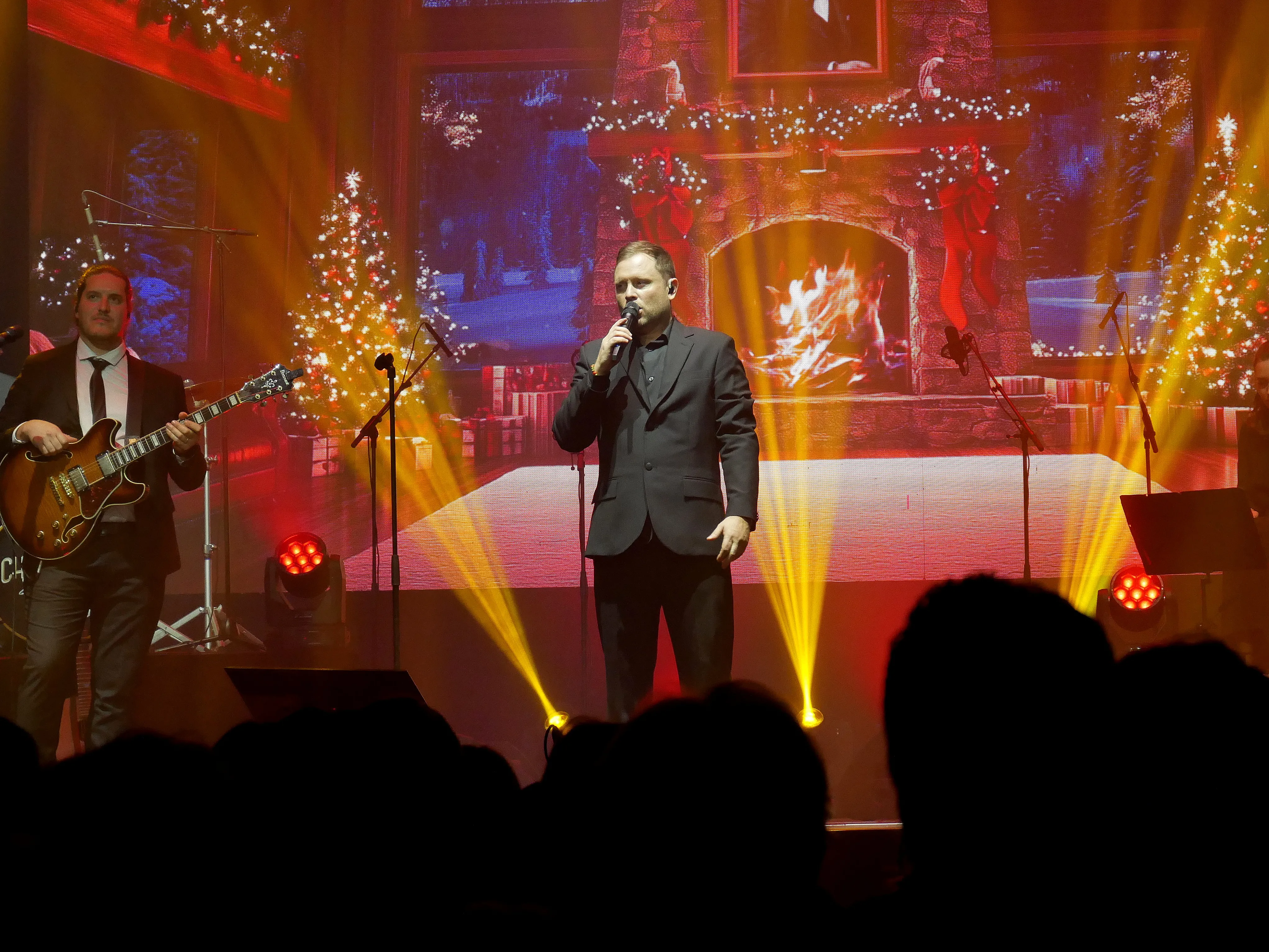 UN SHOW DE NOËL INCROYABLE