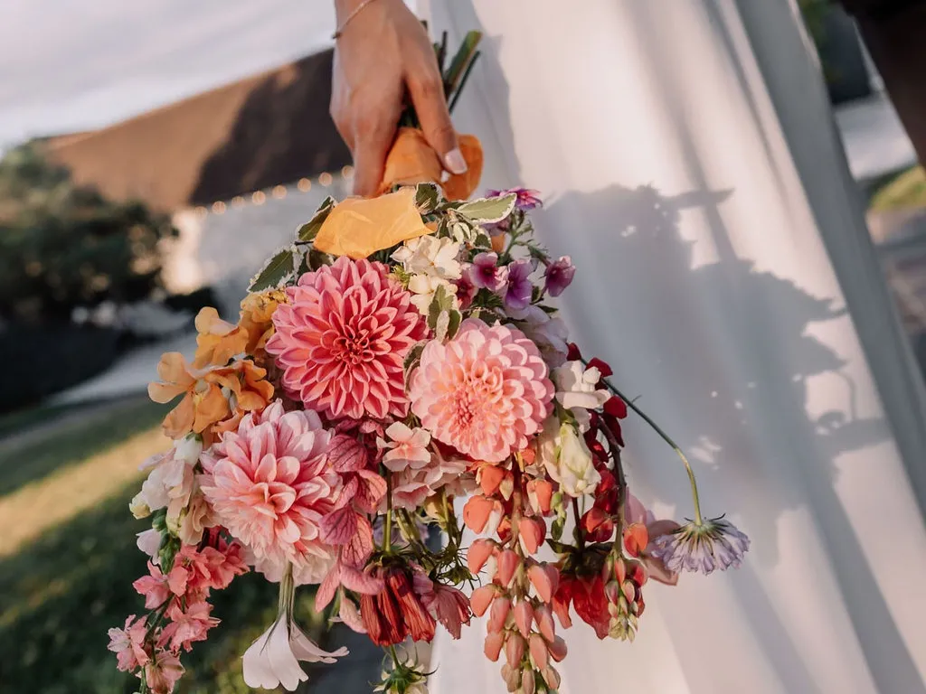 DES FLEURS D’ICI POUR VOTRE MARIAGE