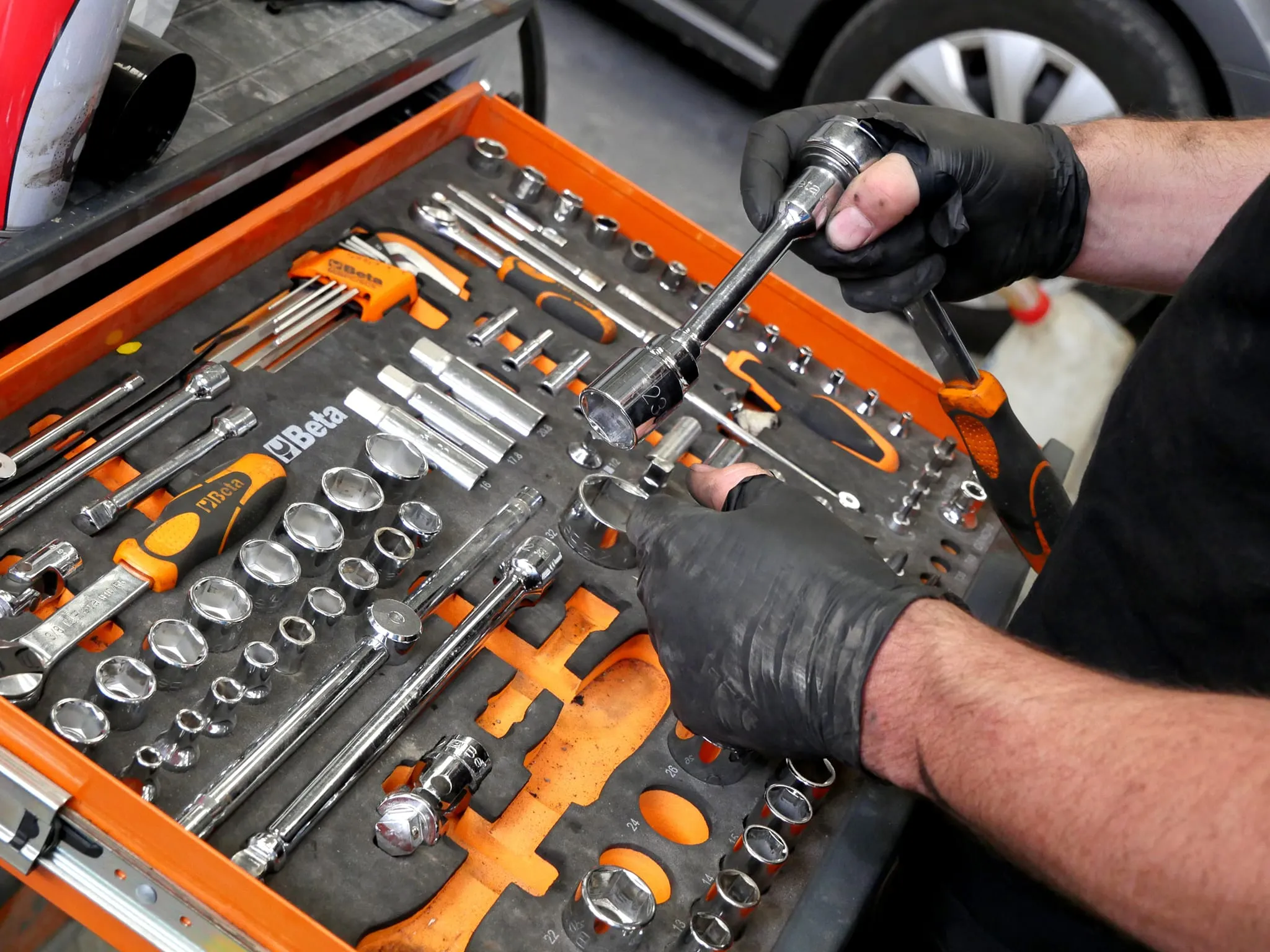 L'EXPERT DES CARROSSERIES