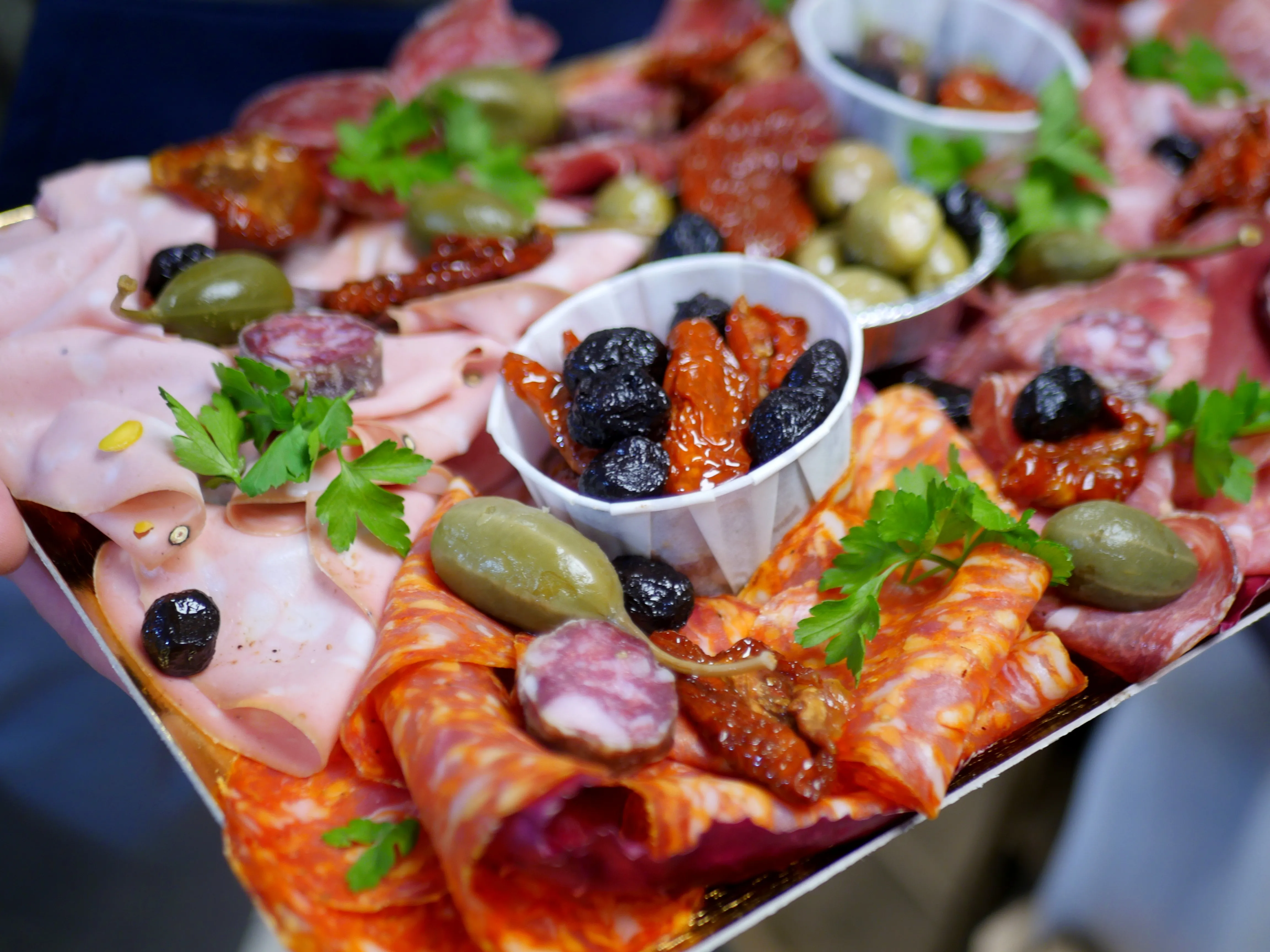 VOYAGE AU CENTRE DES HALLES