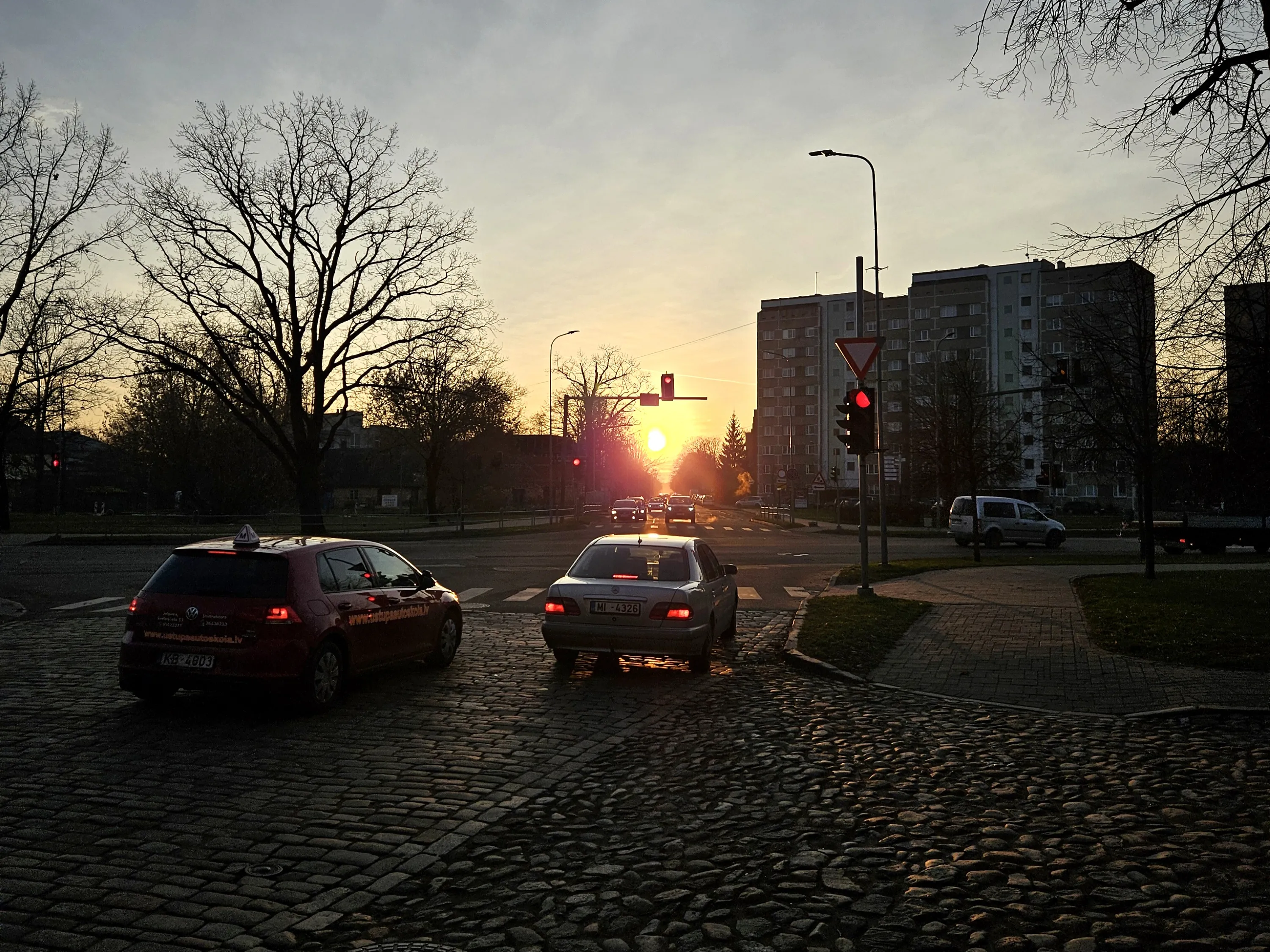 ET SI AMIENS MENAIT À RIGA ?