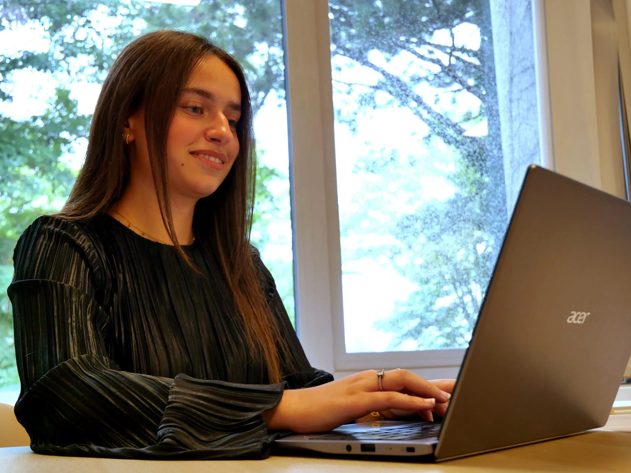 DES ÉTUDIANTS SUR LE TERRAIN