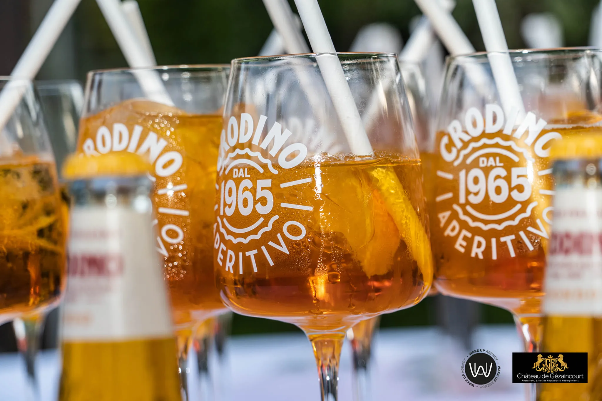 UNE INAUGURATION ROYALE