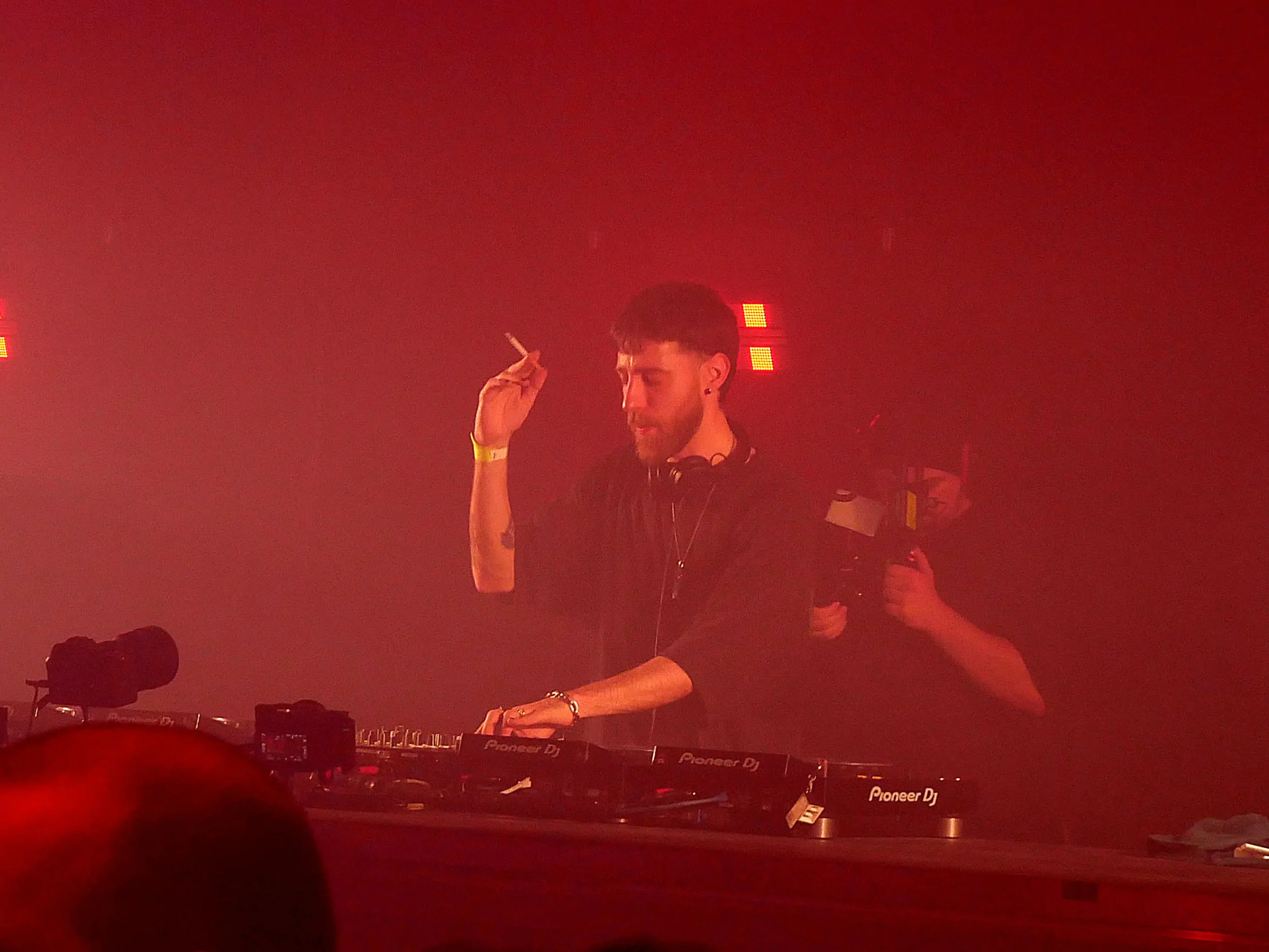 UNE NUIT SOUS HAUTE FRÉQUENCE