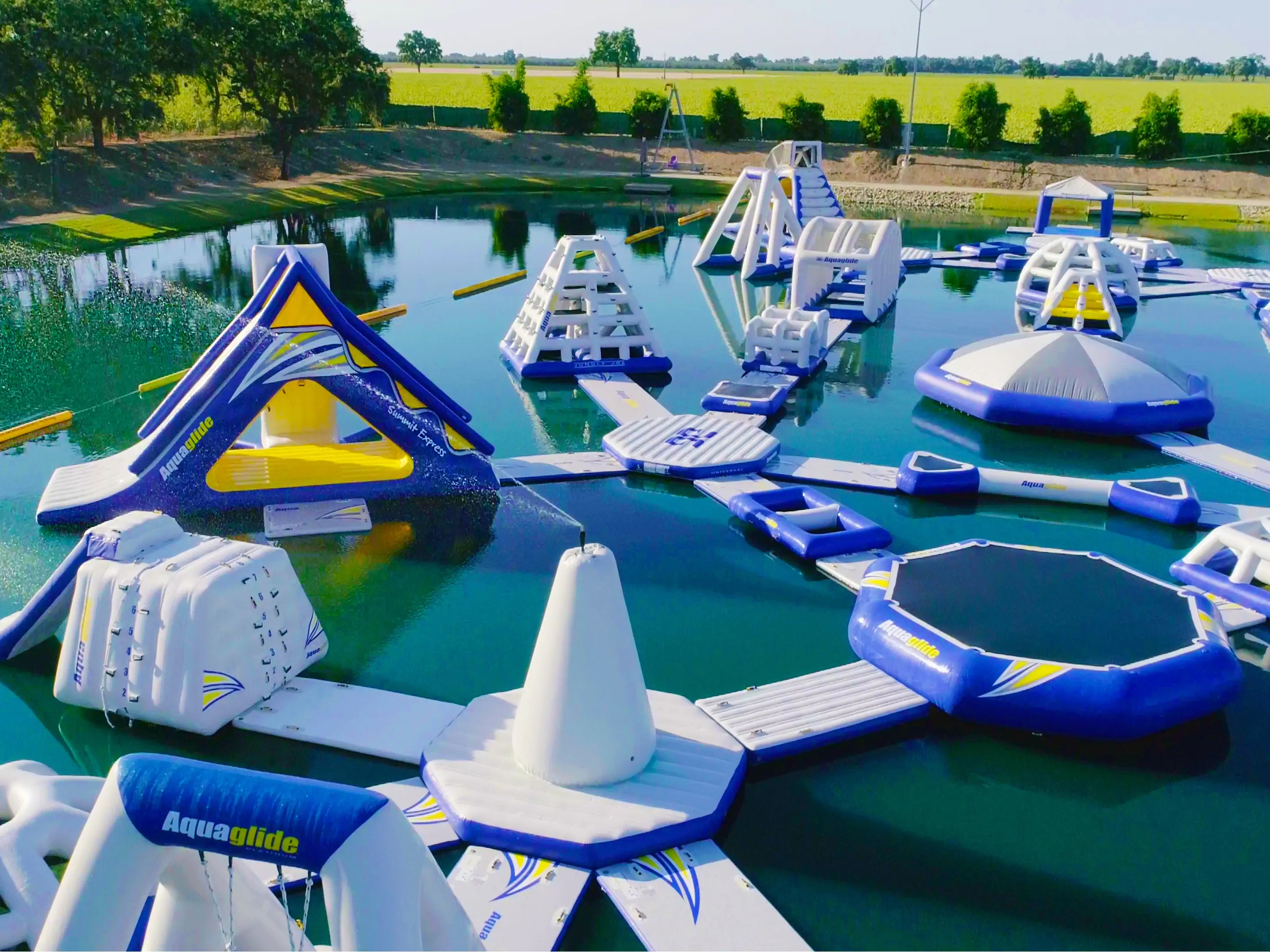 UN AQUAPARK GÉANT À AMIENS