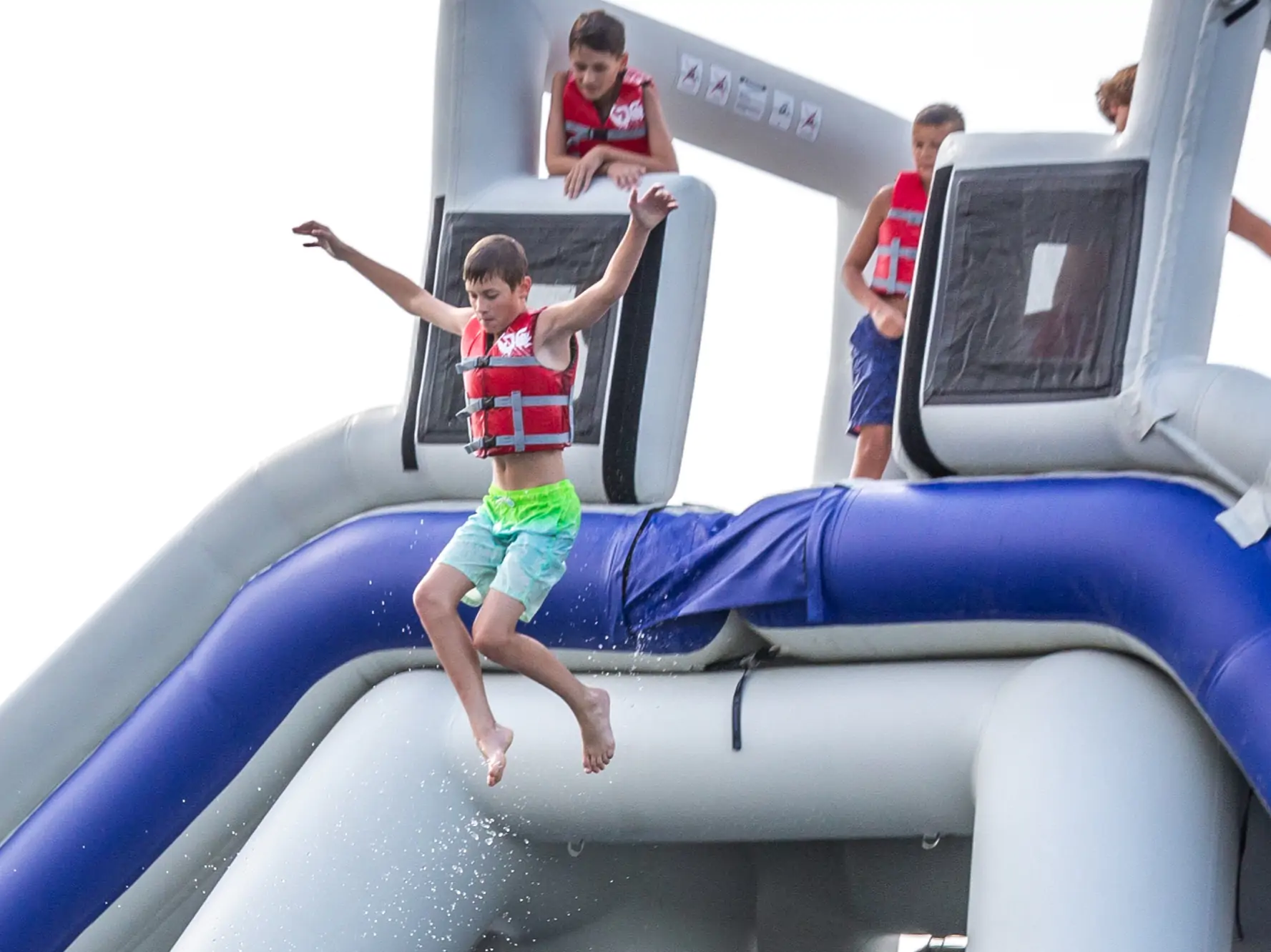 UN AQUAPARK GÉANT À AMIENS
