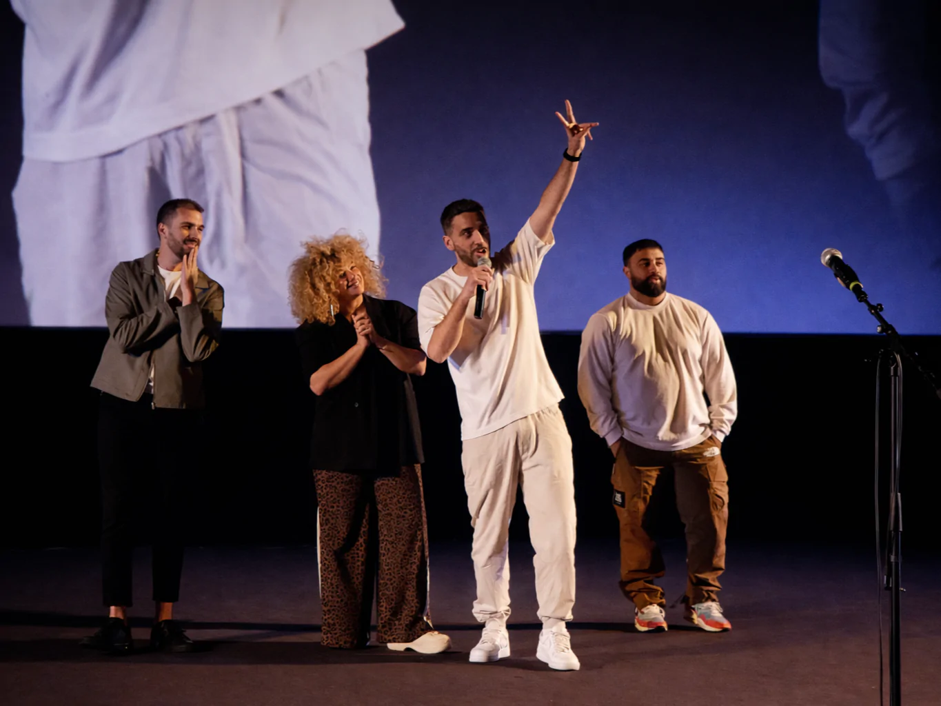 UN SHOW QUI FAIT MOUCHE