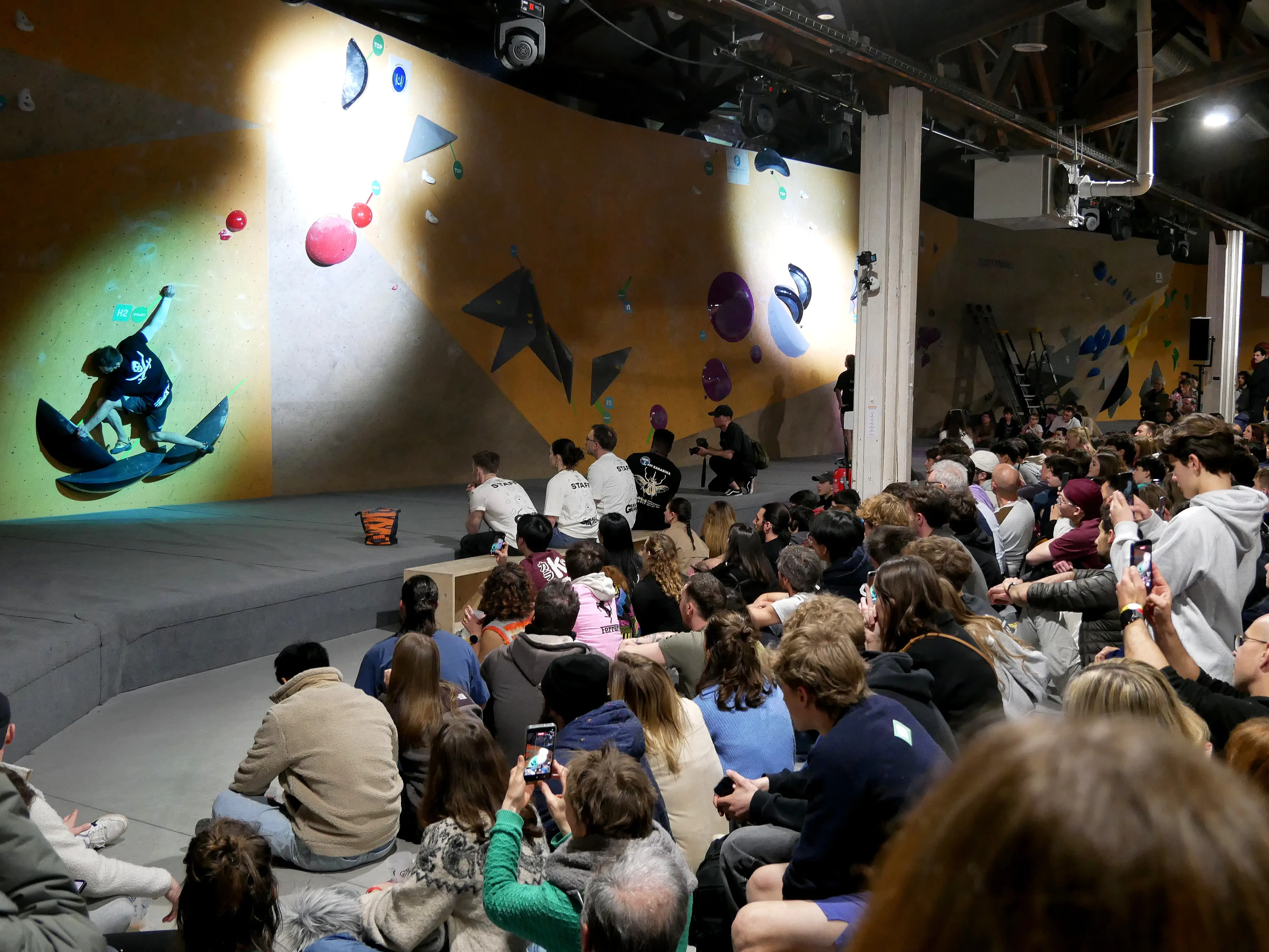 AMIENS, CAPITALE DU BLOC