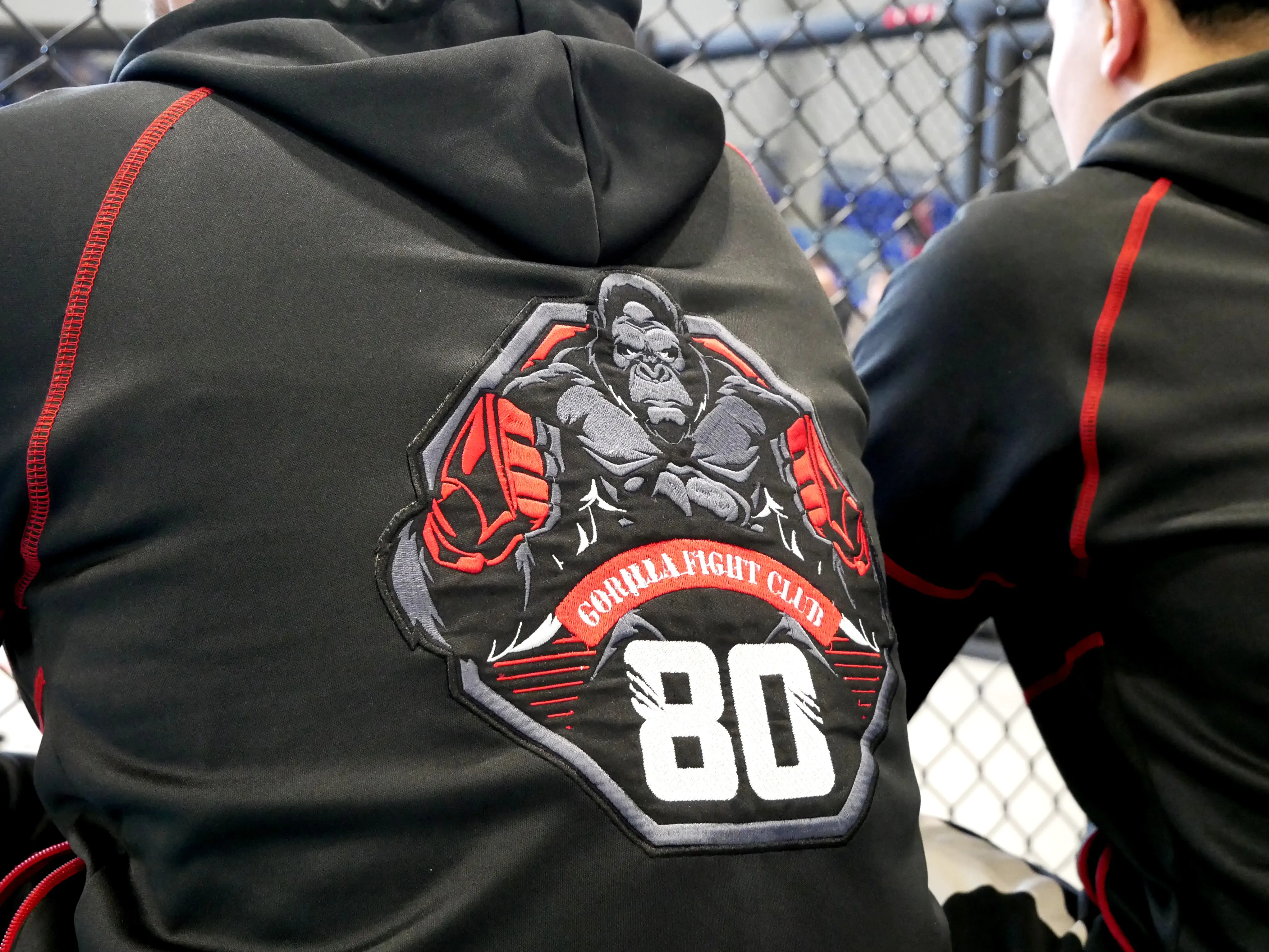 UN OCTOGONE AUX 4 CHÊNES