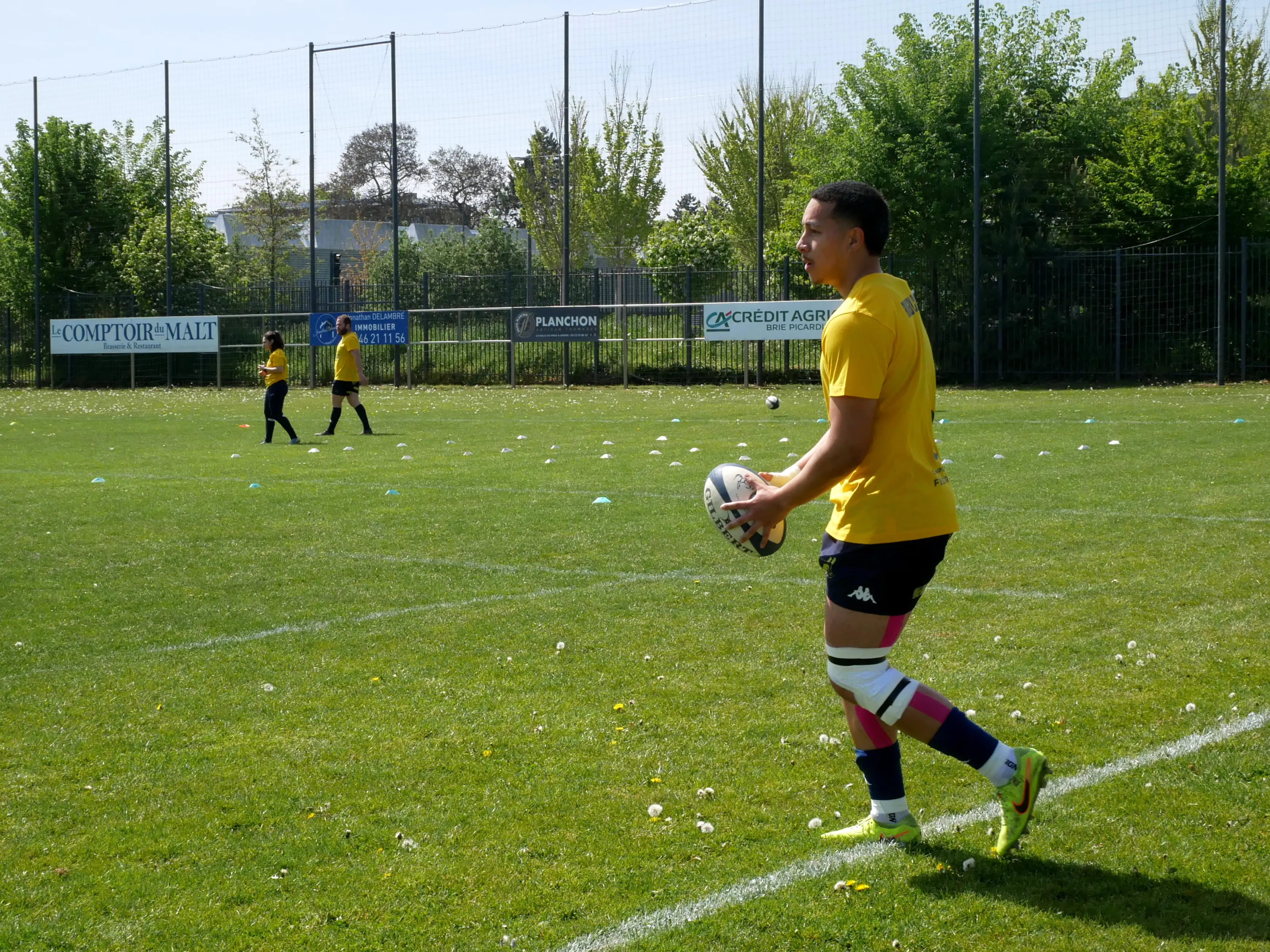 VICTOIRE POUR NOS RUGBYMEN
