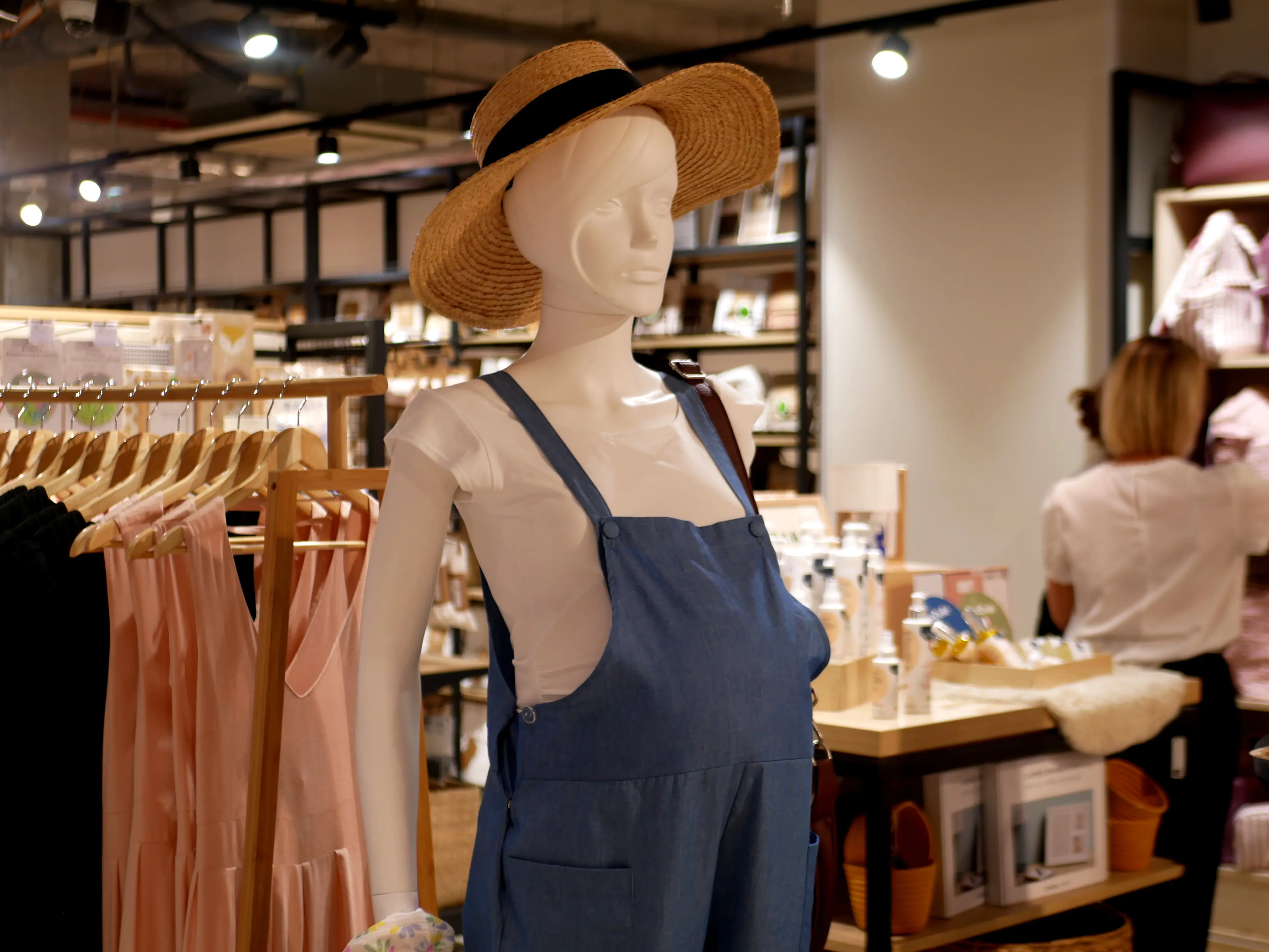 MONOPRIX ET LES FUTURES MAMANS