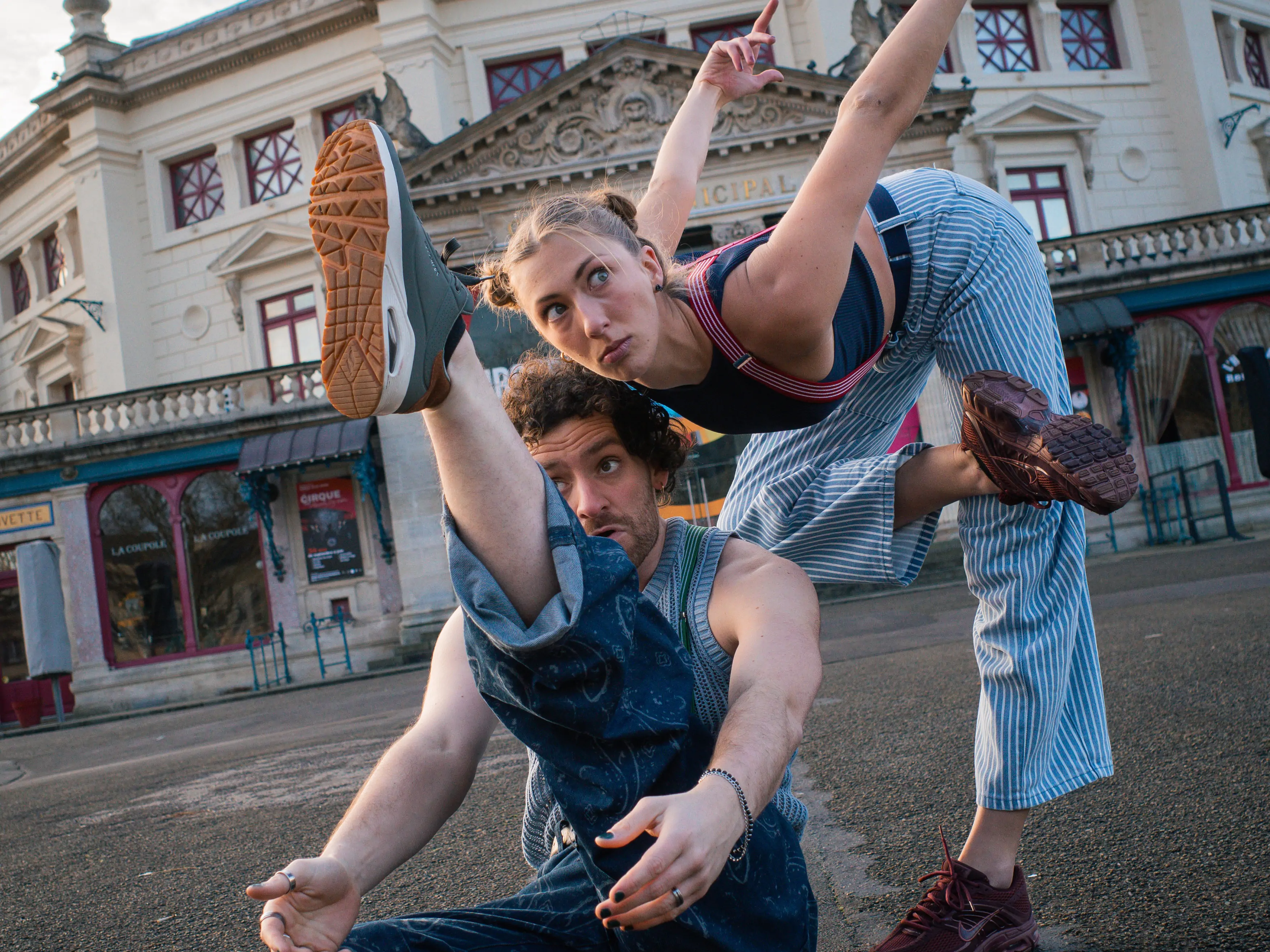 ENTRE DANSE ET IMAGINAIRE