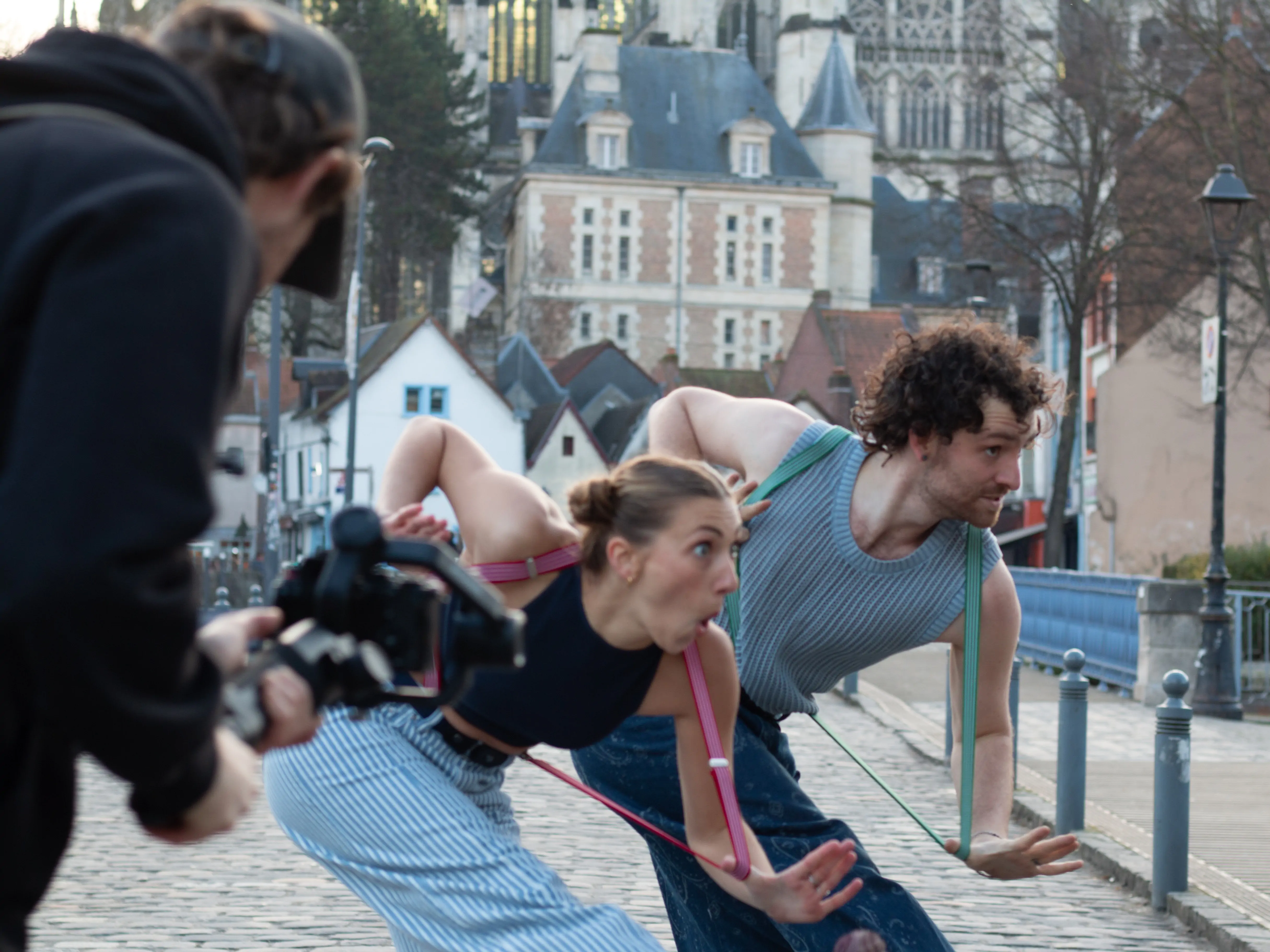 ENTRE DANSE ET IMAGINAIRE