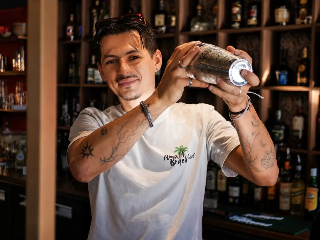 EMBARQUEZ POUR (LE) MEDELLÍN