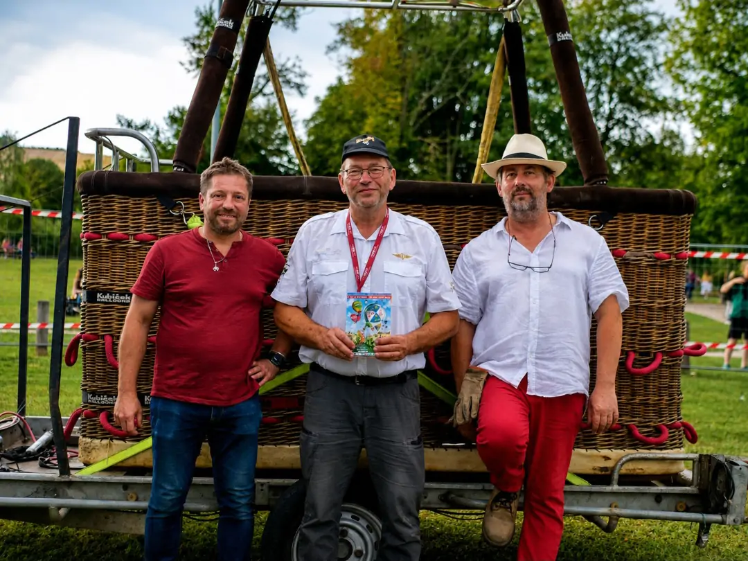 LE TOUR DE LA SOMME EN MONTGOLFIÈRE