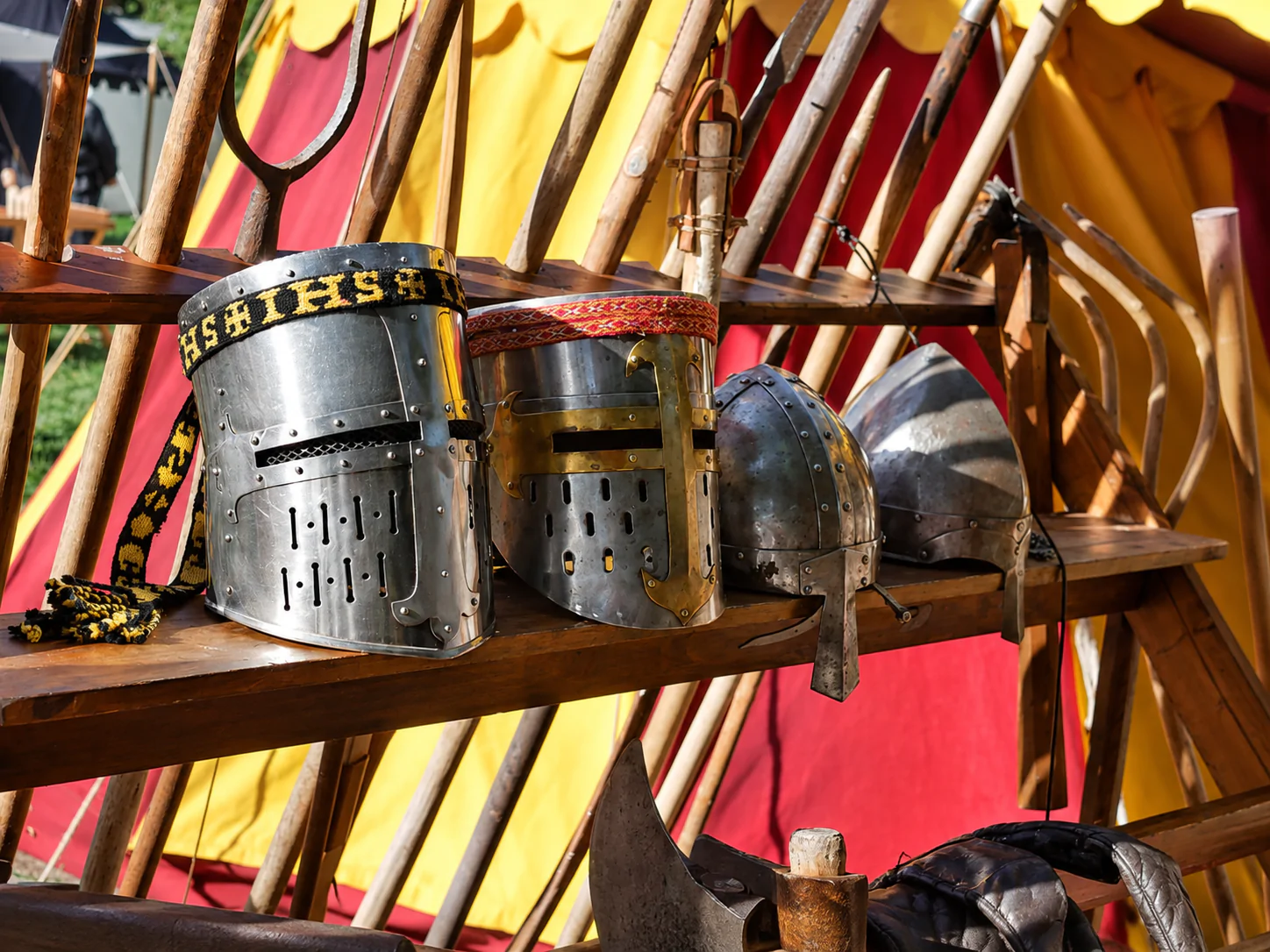AMIENS À L'HEURE DES MÉDIÉVALES
