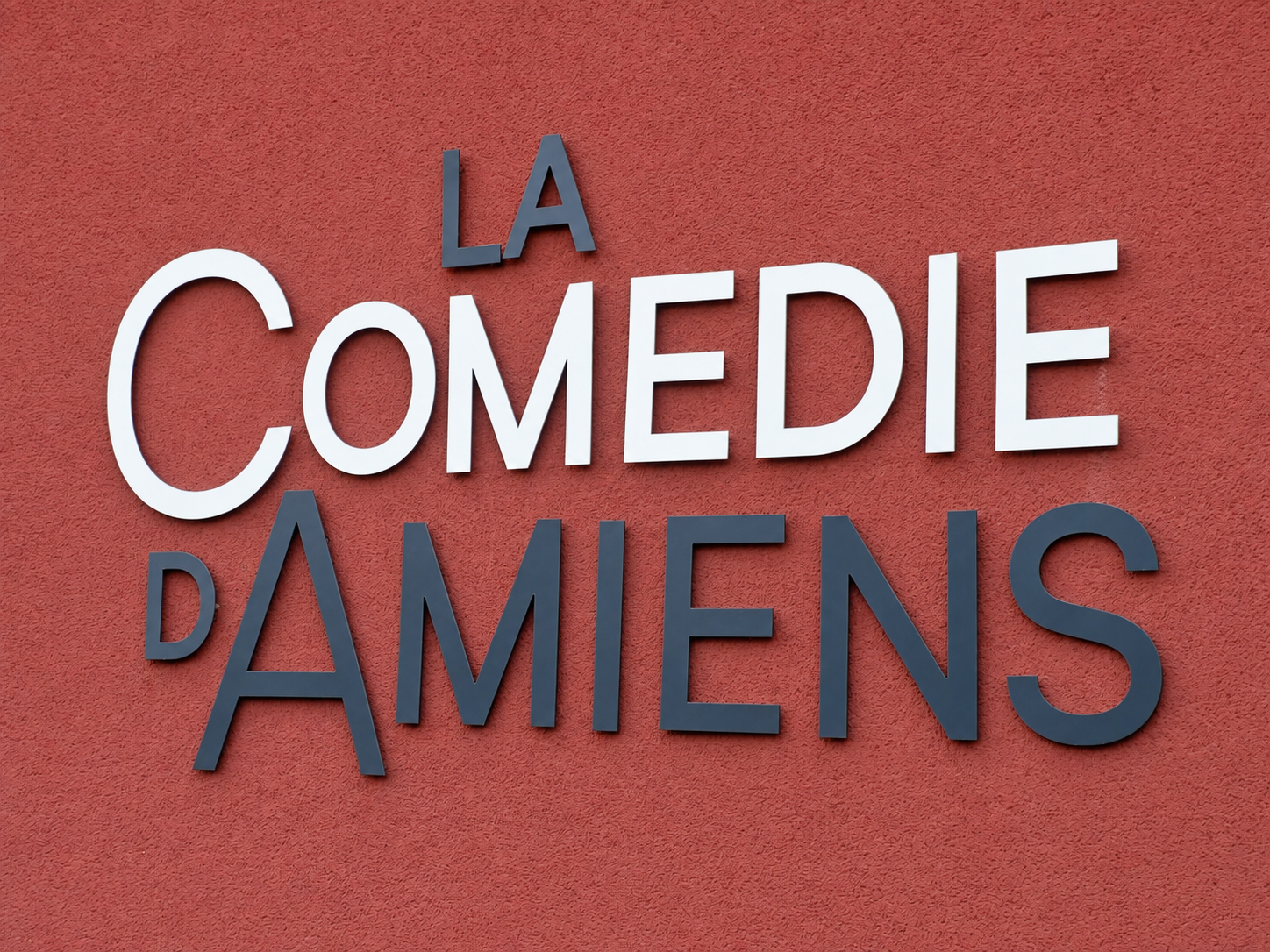 ANNE ROUMANOFF EN GRANDE FORME