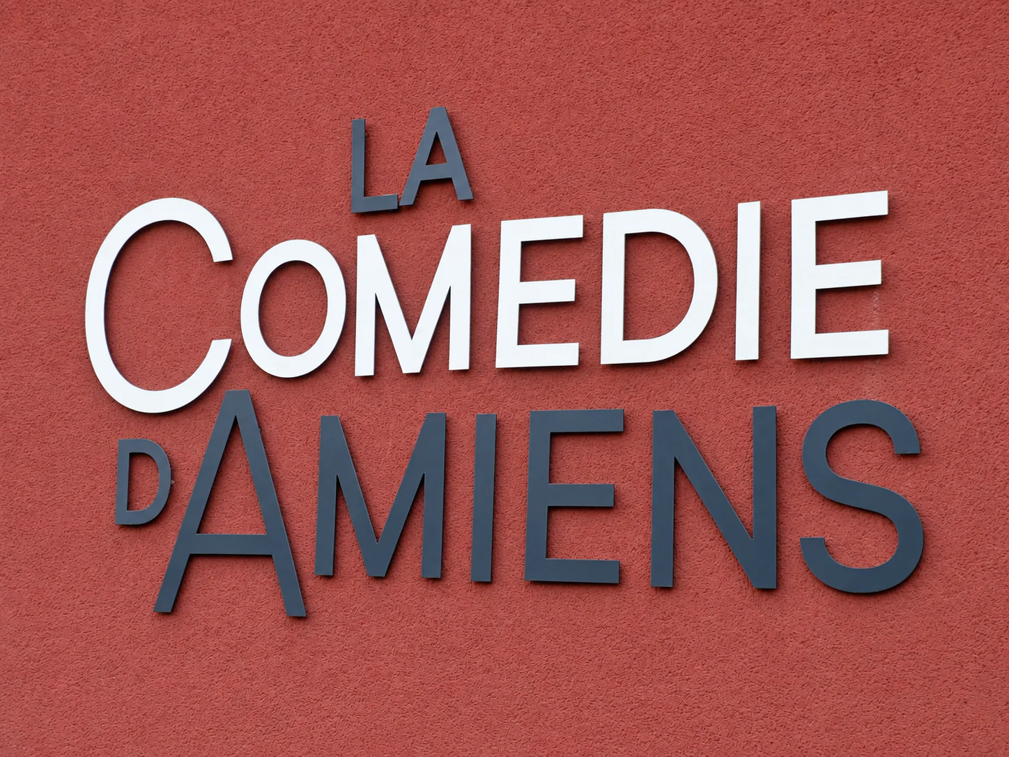 ANNE ROUMANOFF EN GRANDE FORME