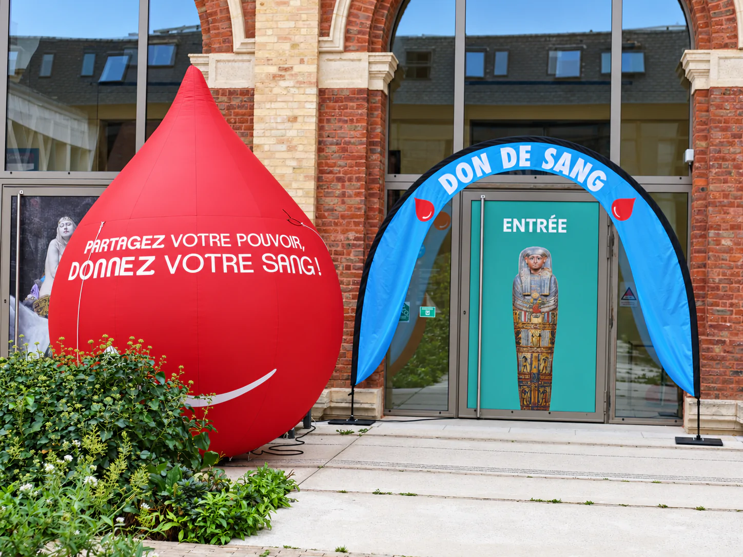 LE DON S’EXPOSE AU MUSÉE