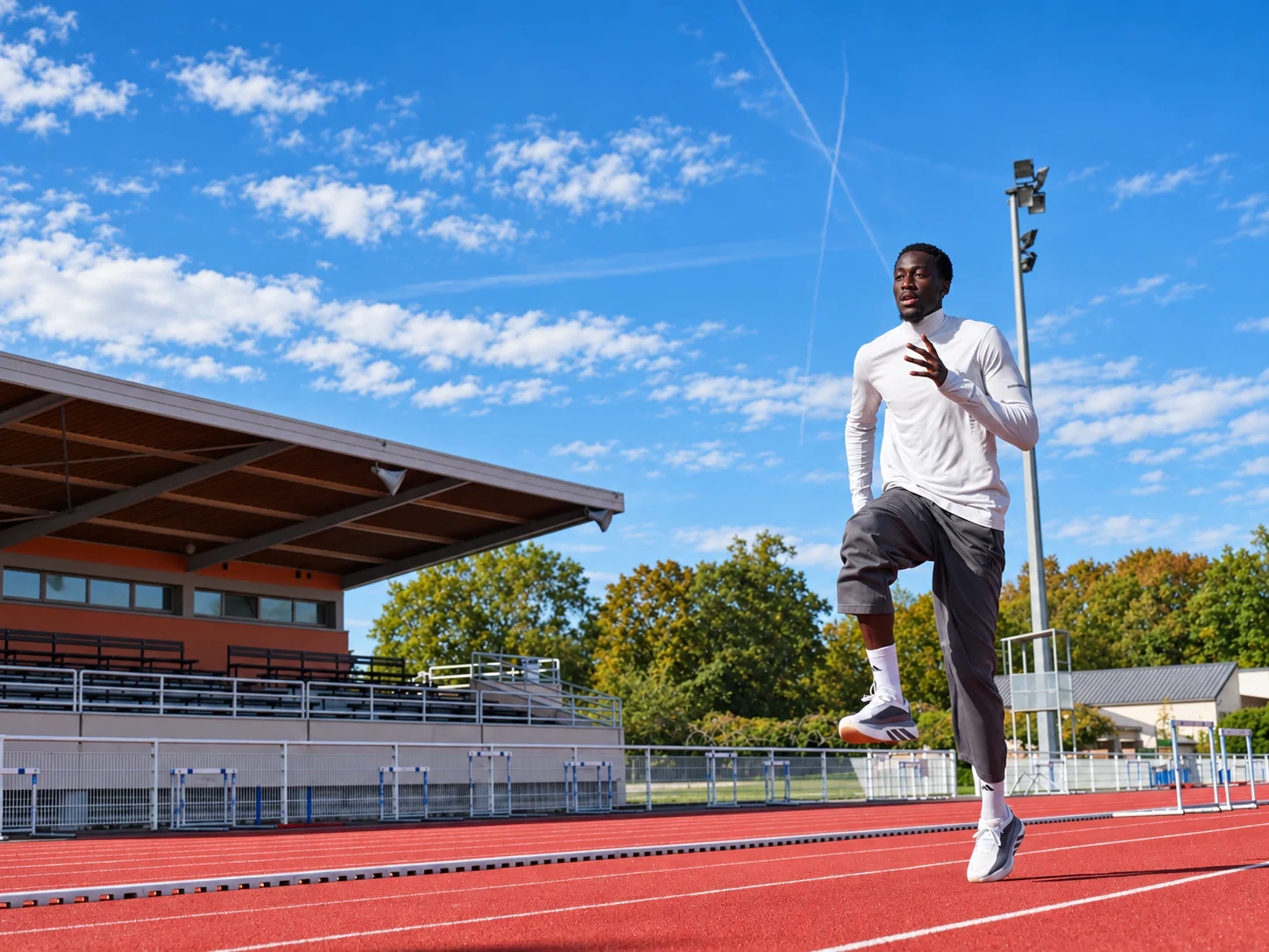 THOMAS GOGOIS FAIT LE GRAND SAUT