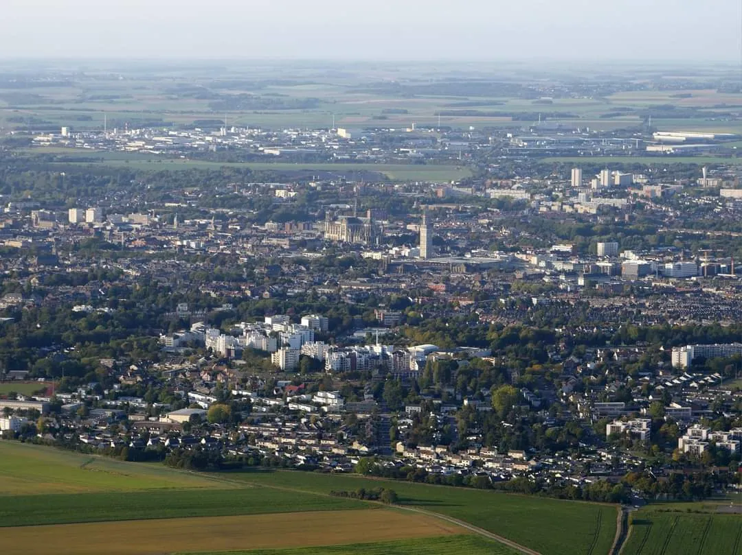 LE TOUR D'AMIENS EN BALLON