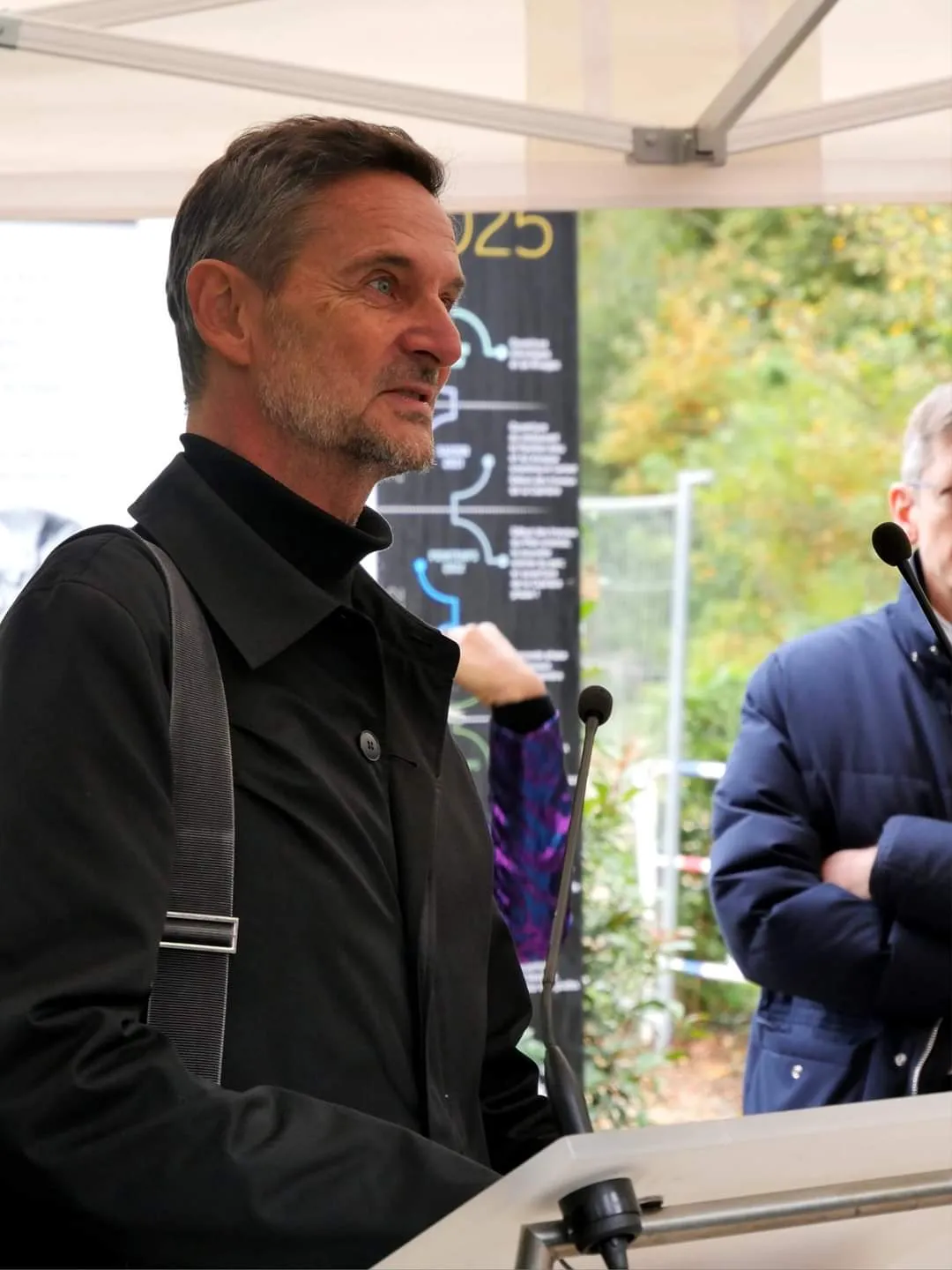 POSE DE LA PREMIÈRE PLANCHE