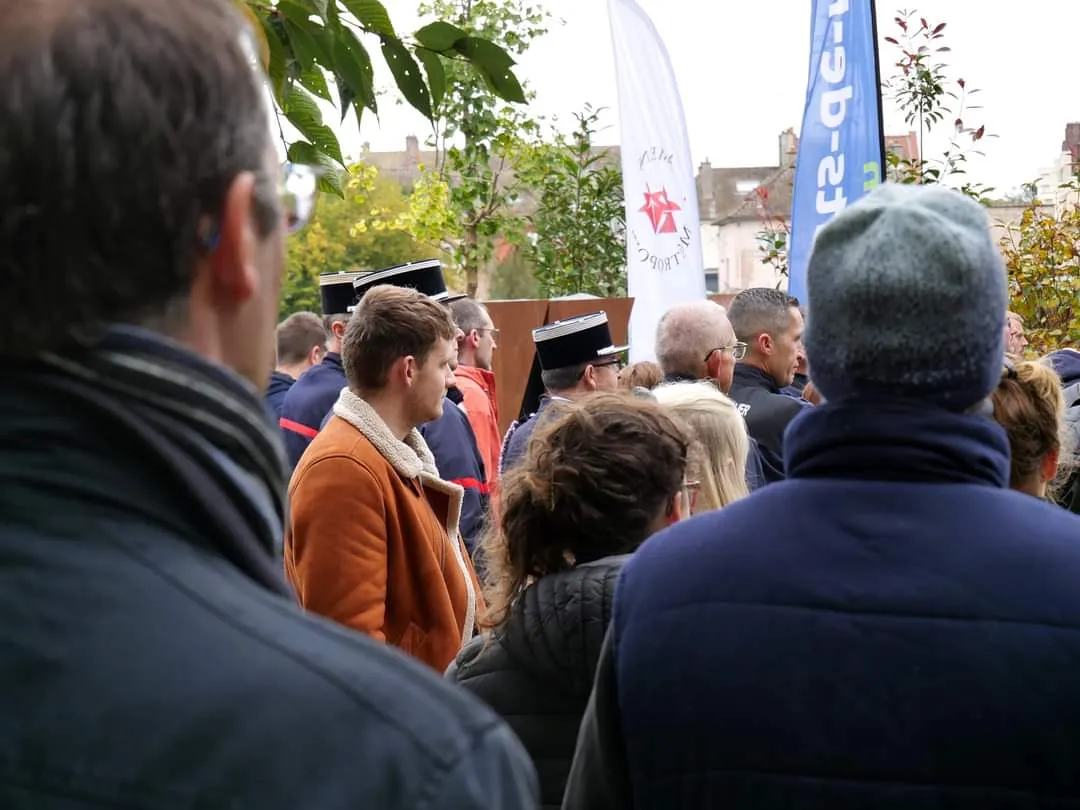 POSE DE LA PREMIÈRE PLANCHE
