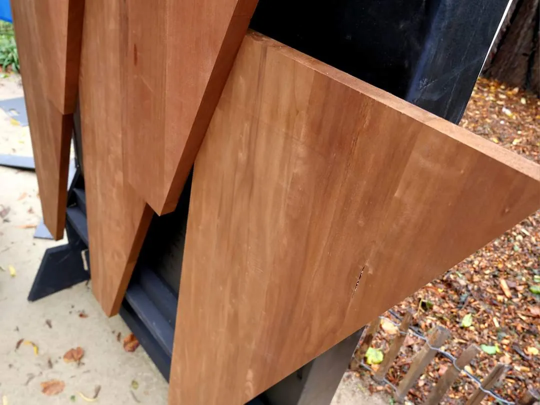 POSE DE LA PREMIÈRE PLANCHE