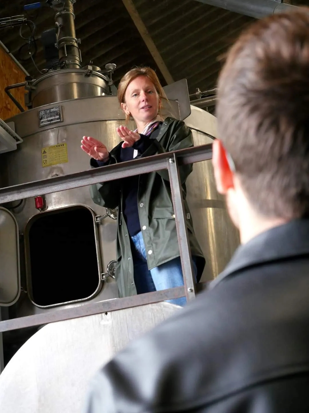 VISITEZ CETTE DISTILLERIE LOCALE