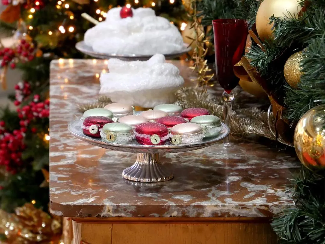 DES CADEAUX PAR MILLIERS