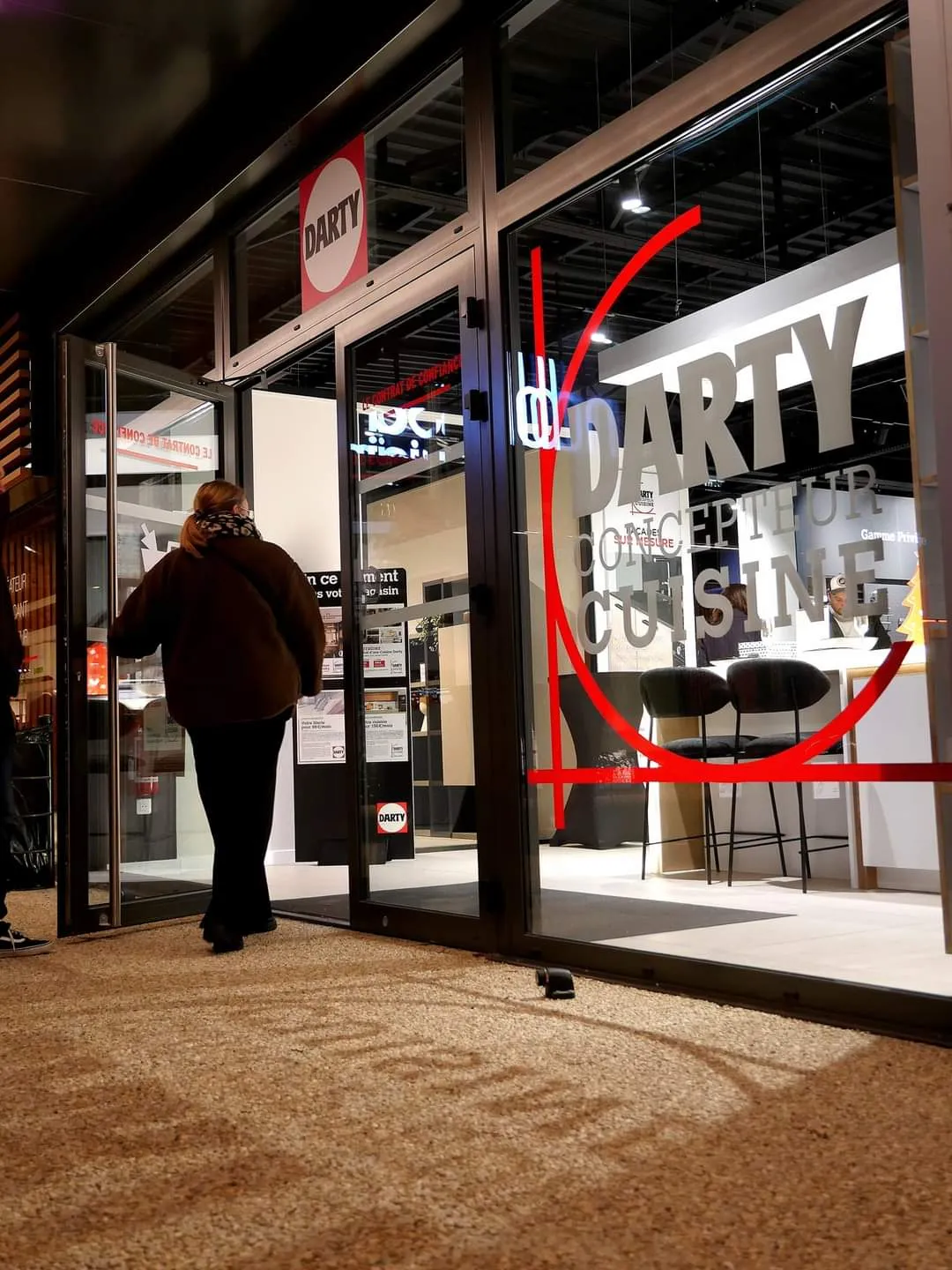 C'EST DARTY EN CUISINE