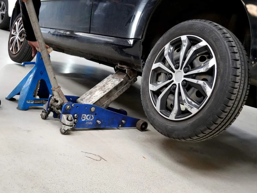 BIENVENUE CHEZ CHARLES AUTOMOBILES