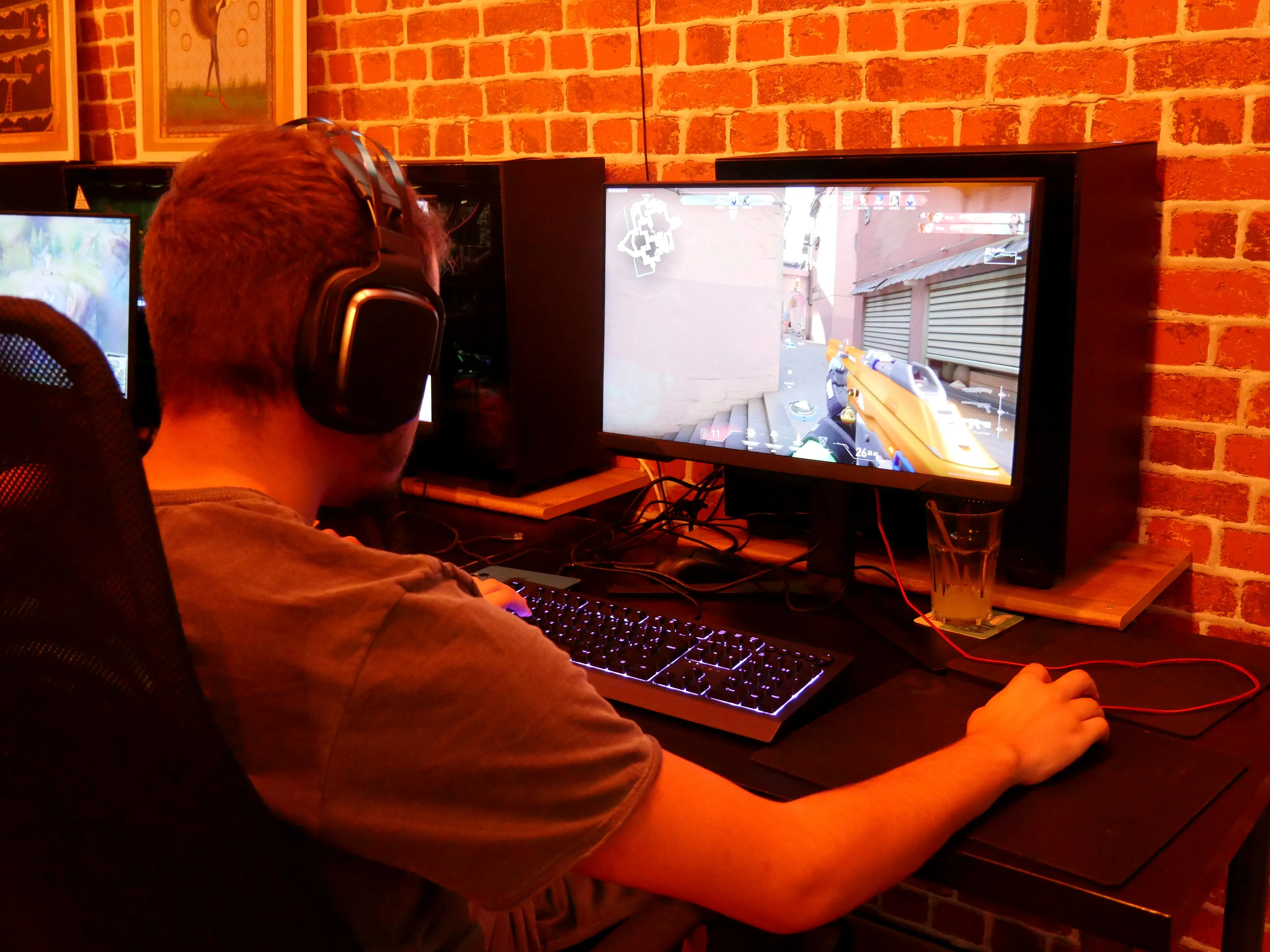 UN BAR POUR LE GAMING