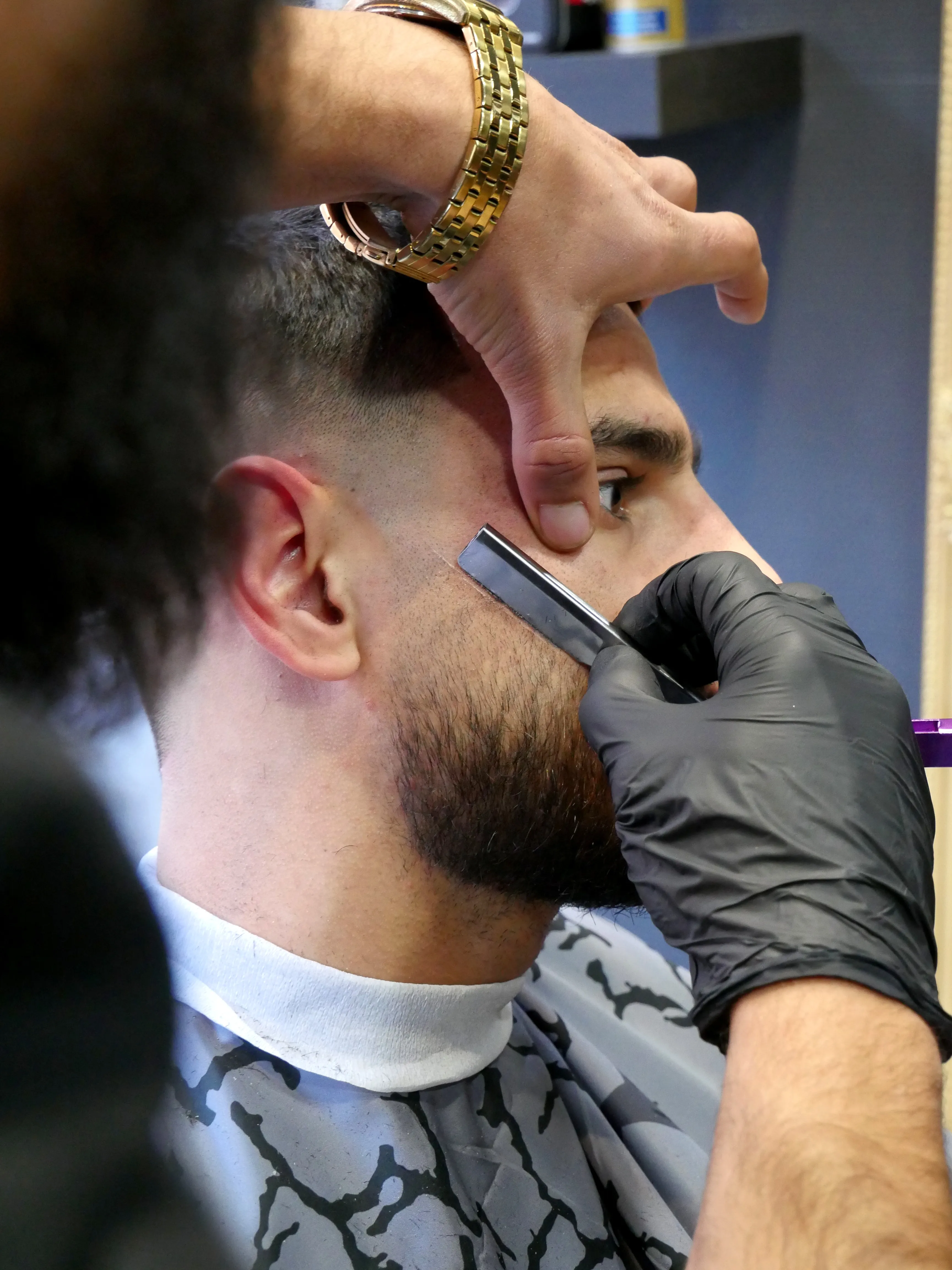 UN SALON QUI ARRIVE AU POIL